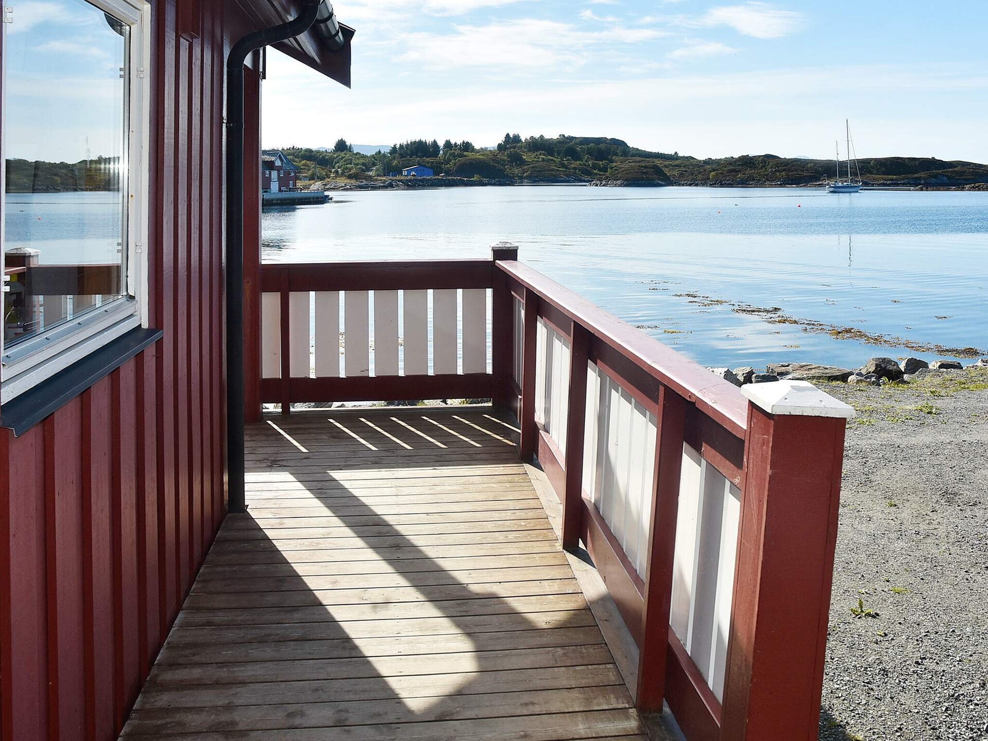 Vrijstaand vakantiehuis met fjordzicht en bootverhuur in Bud - foto 8