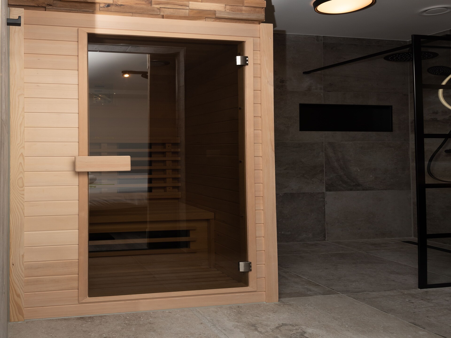 Chic appartement in hartje Renesse met terras en infrarood sauna - foto 20