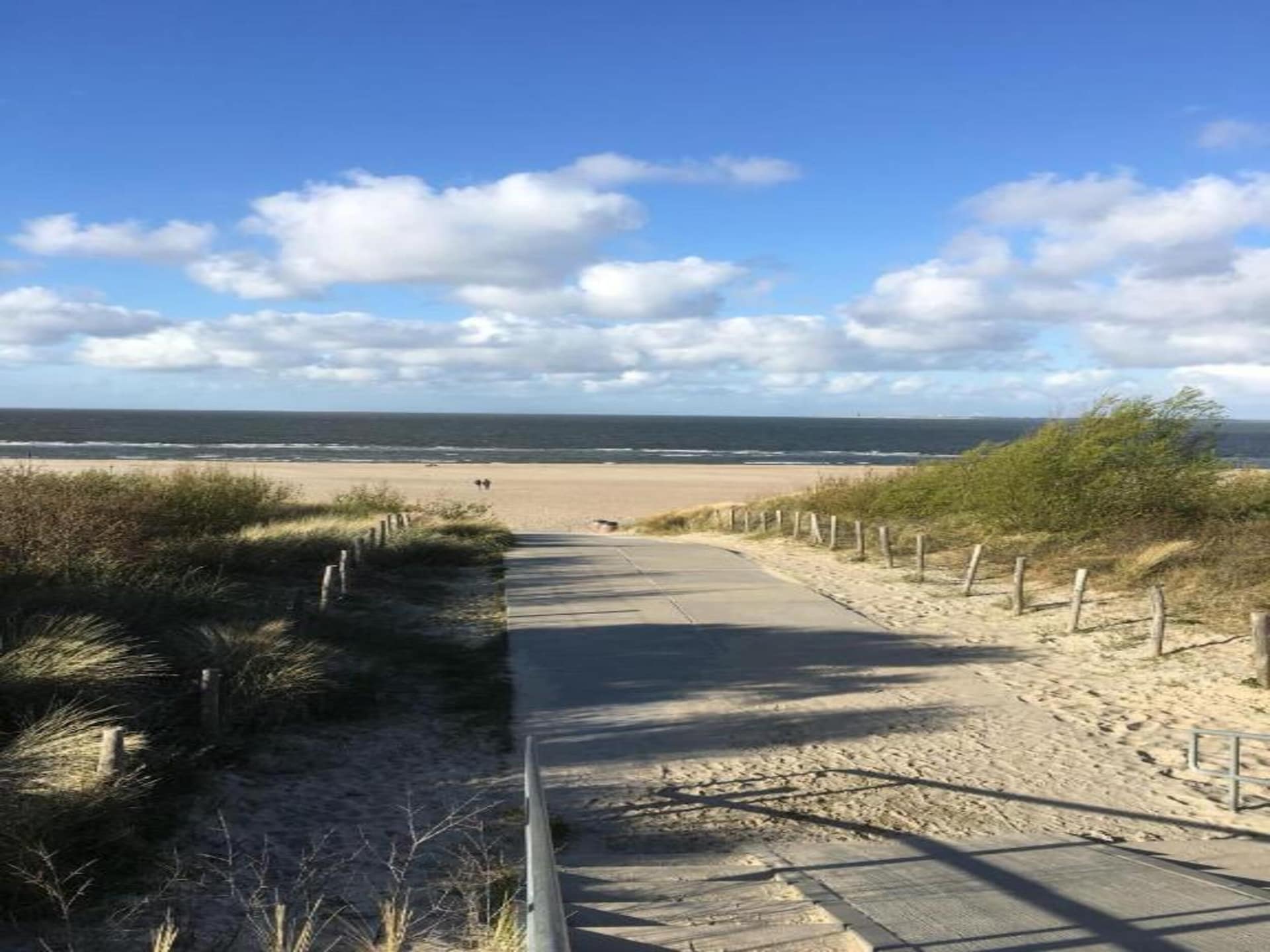 Chic appartement in hartje Renesse met terras en infrarood sauna - foto 36