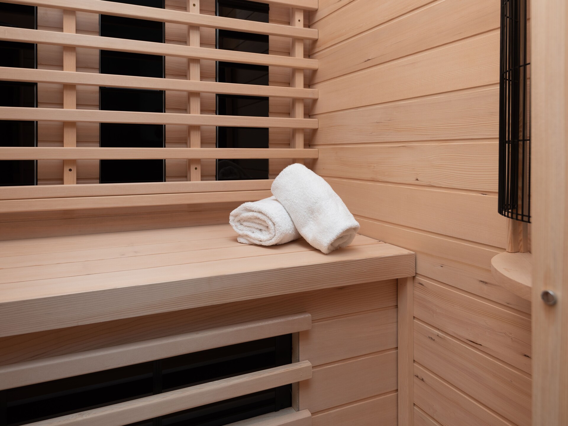 Chique appartement in hartje Renesse met balkon en infrarood sauna - foto 22