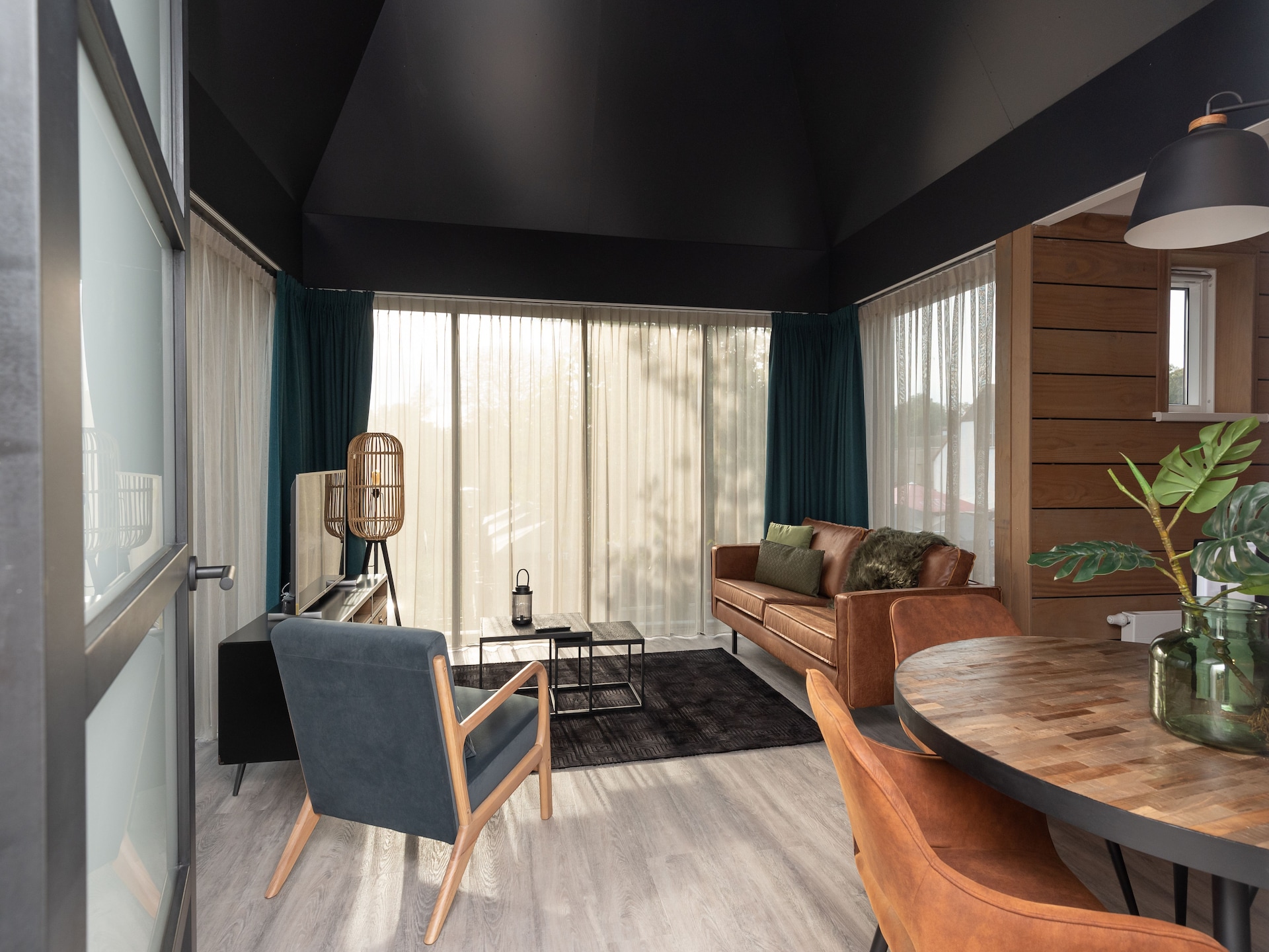 Chique appartement in hartje Renesse met balkon en infrarood sauna - foto 9