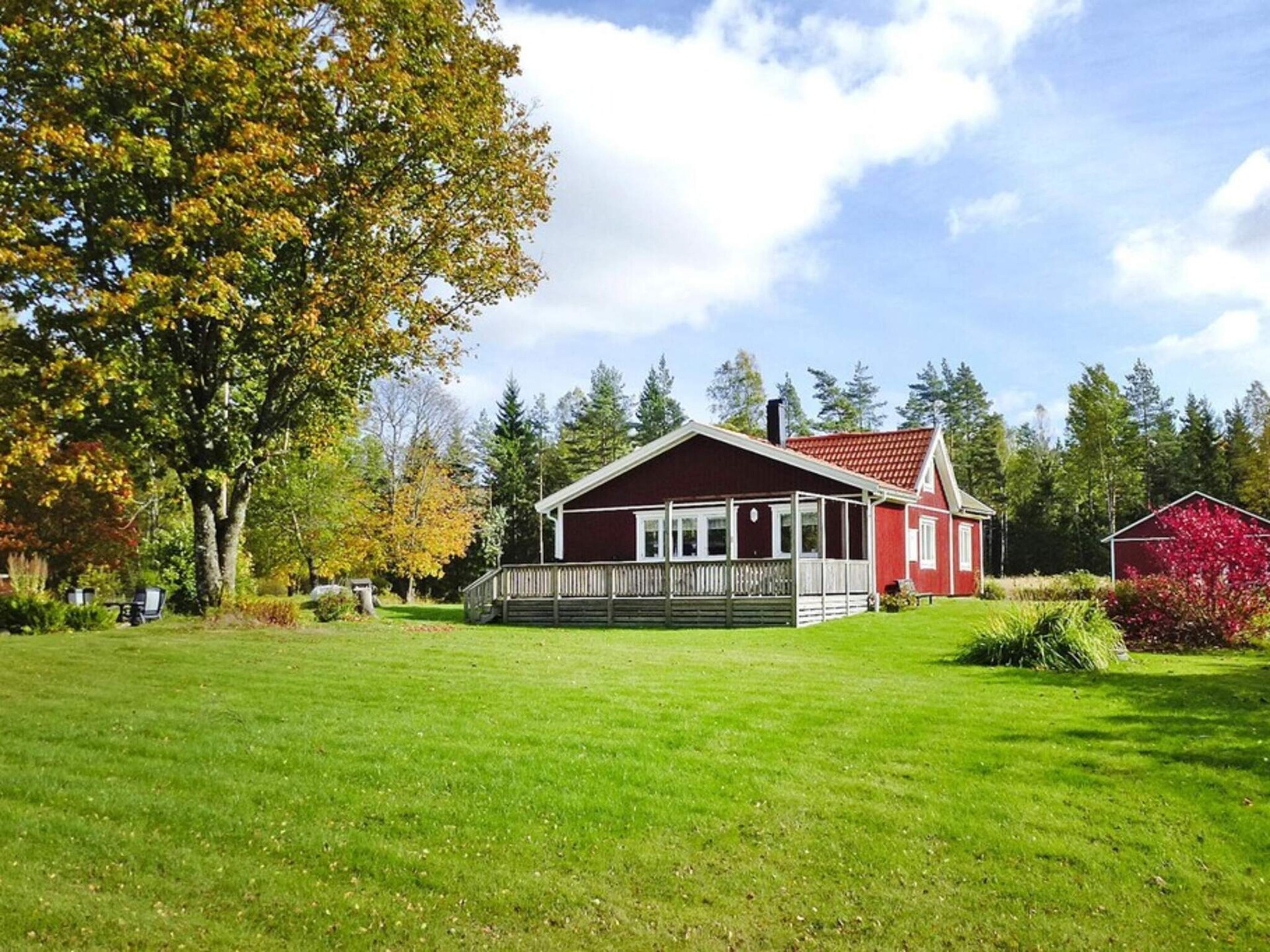 Gezellig vakantiehuis in het bos van Brålanda voor 4 personen - foto 2