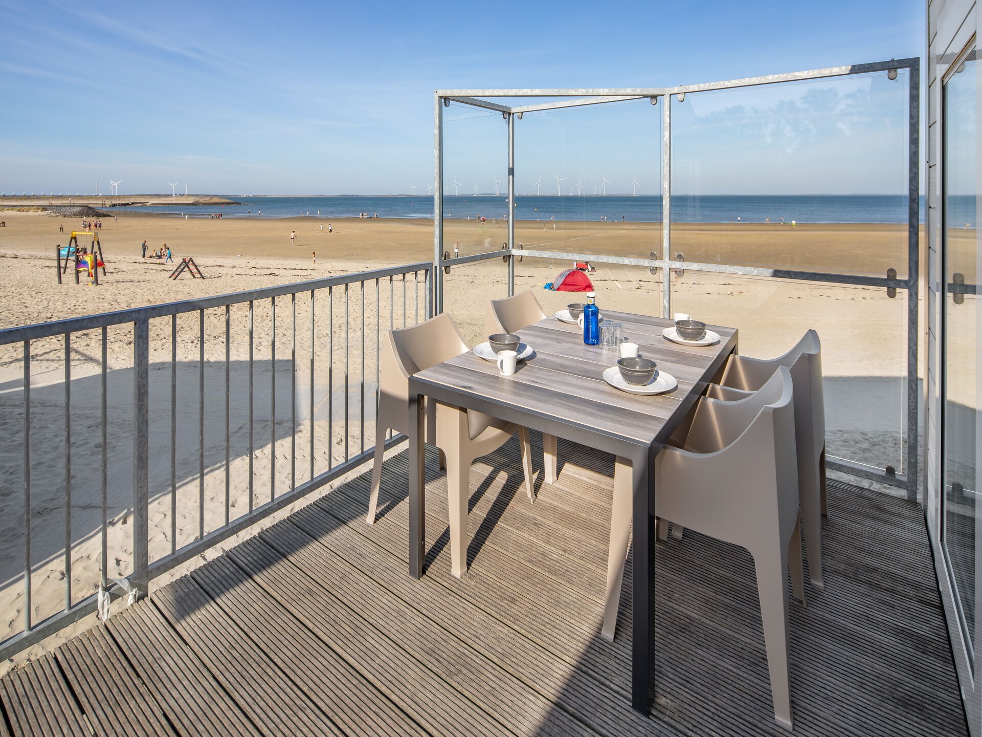 Vrijstaand strandhuis aan Oosterschelde met panoramisch zeezicht - foto 4