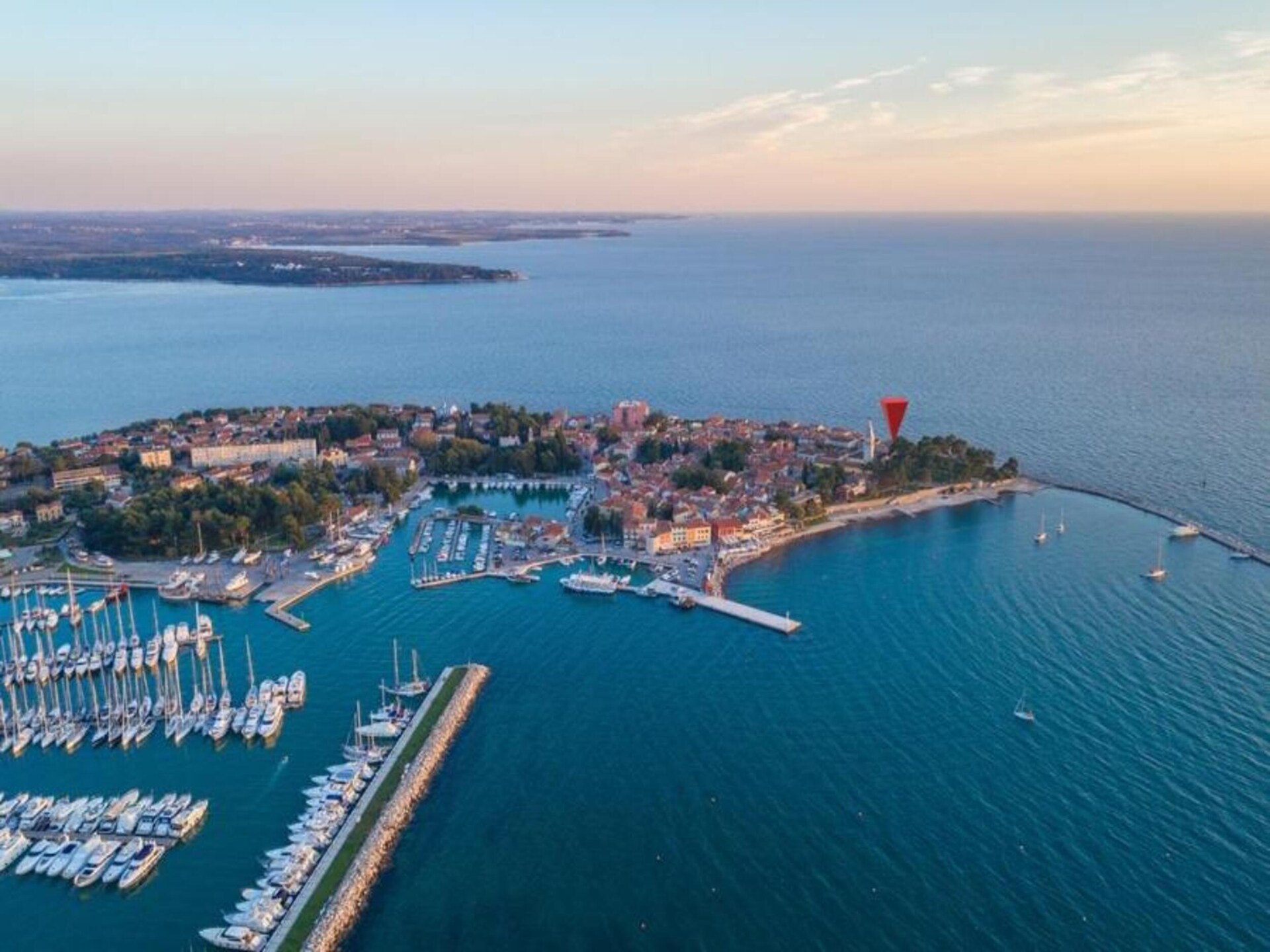 Vrijstaande villa met privézwembad op 2,5 km van zee in Novigrad - foto 25