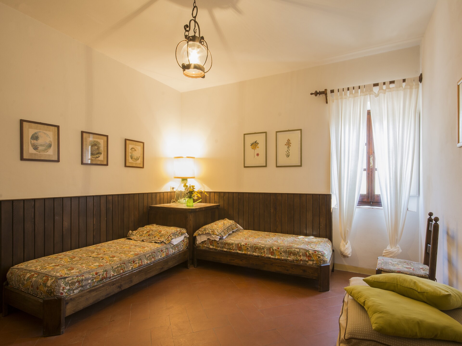 Ruime Toscaanse boerderij in de bossen bij Castelfiorentino voor 7 personen - foto 19