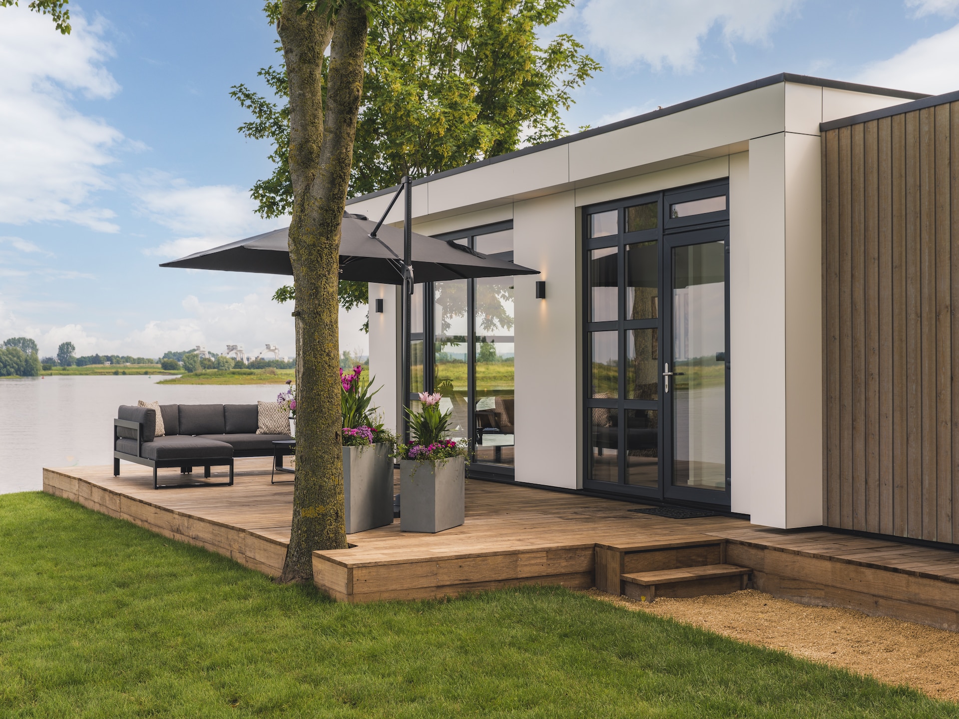 Vrijstaand vakantiehuis met rivierzicht in MarinaPark Bad Nederrijn - foto 7