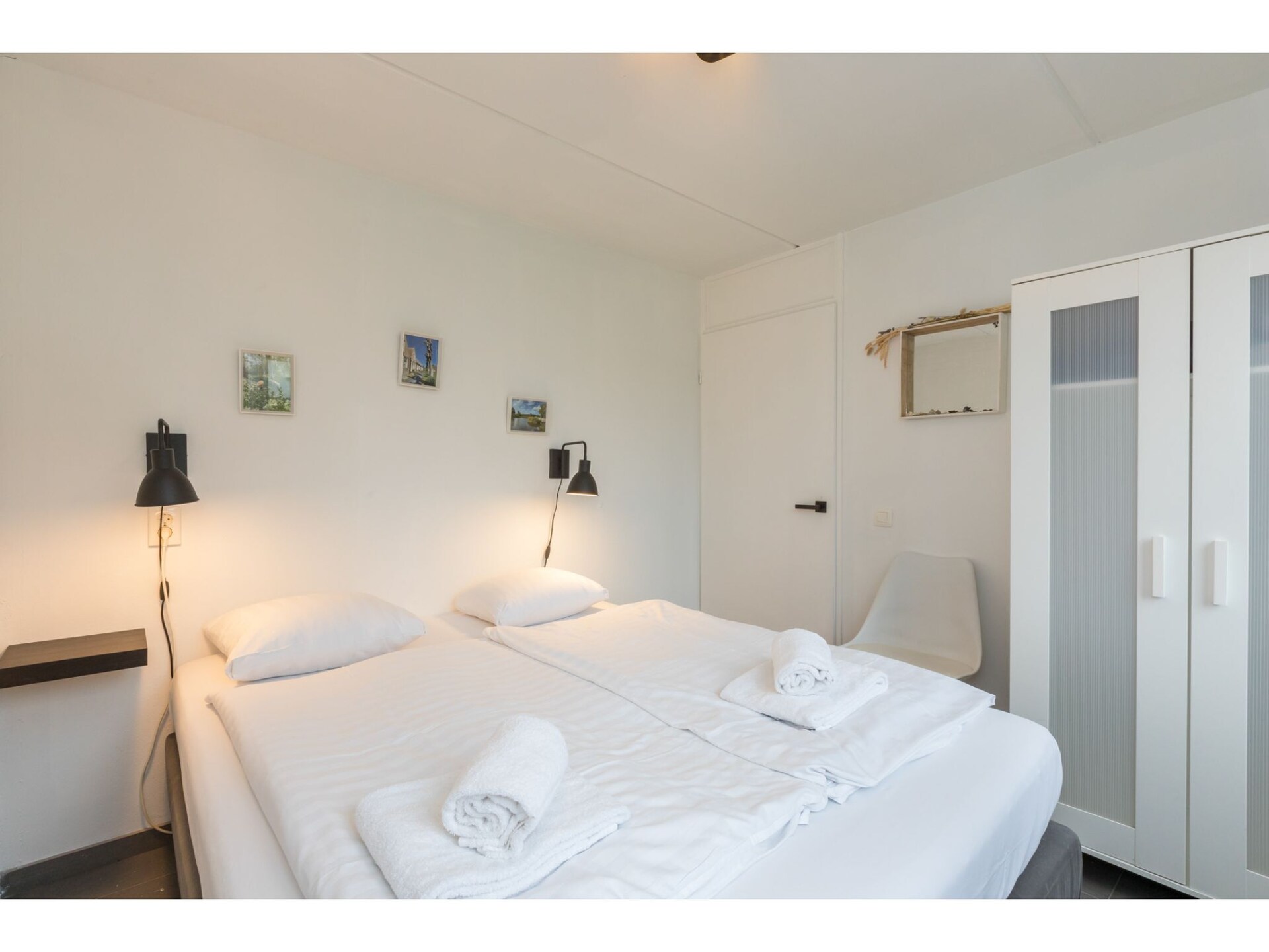 Vrijstaand vakantiehuis met grote tuin op 5 minuten van strand Nieuwvlietbad - foto 9