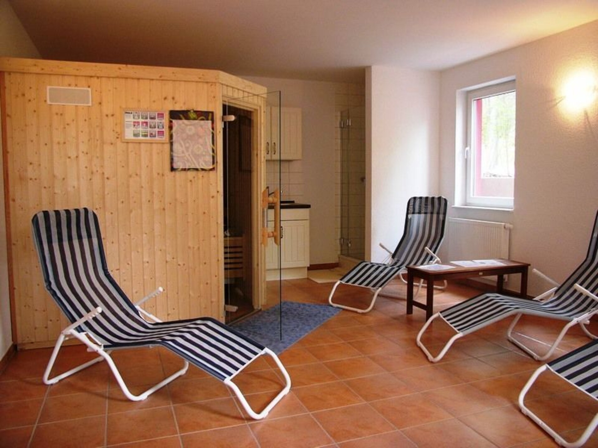Licht appartement op 200 meter van strand en meer in Trassenheide - foto 8