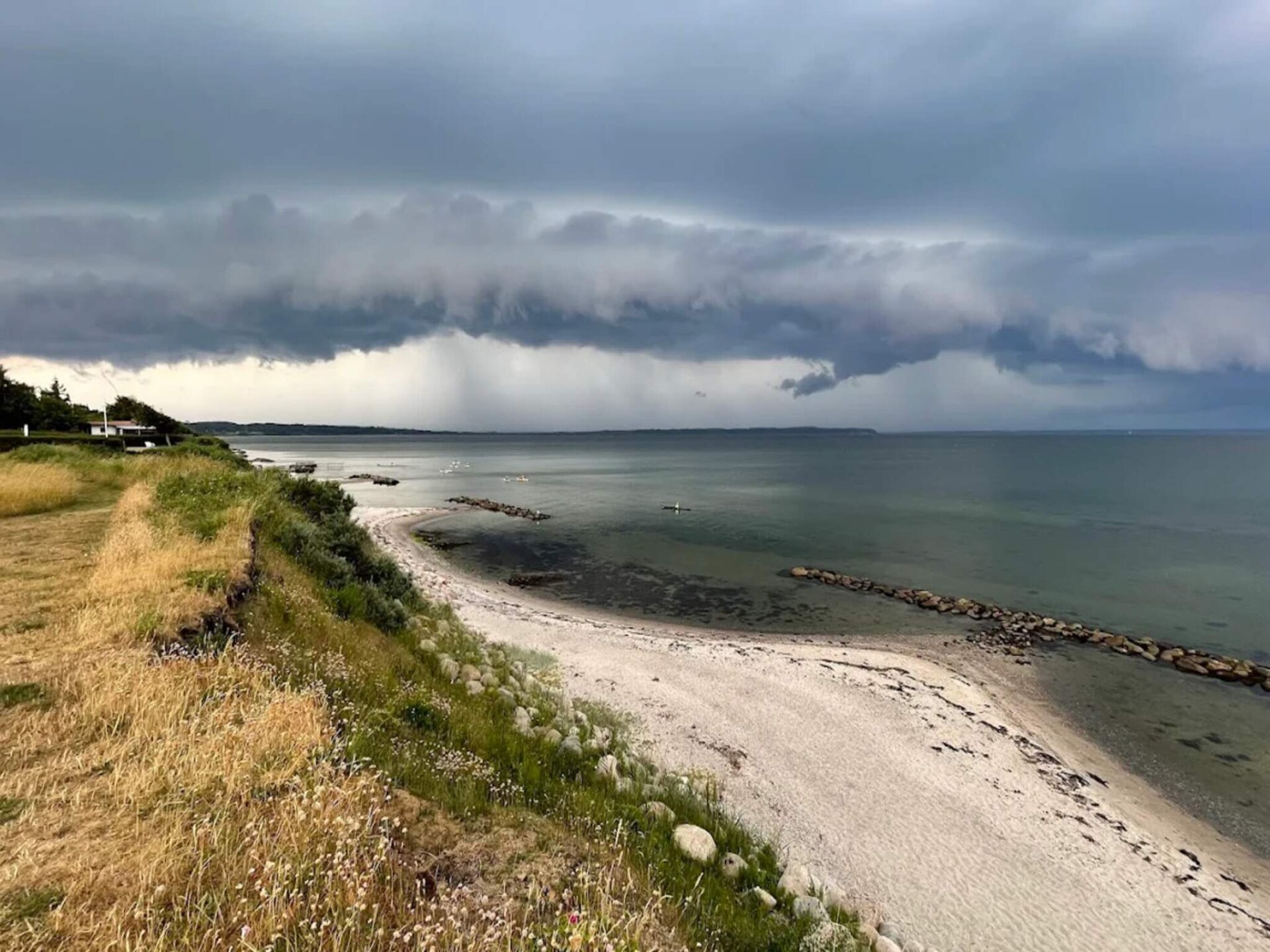 Ruim vakantiehuis bij Bogense met binnen- en buitenwhirlpool, vlakbij zee - foto 21