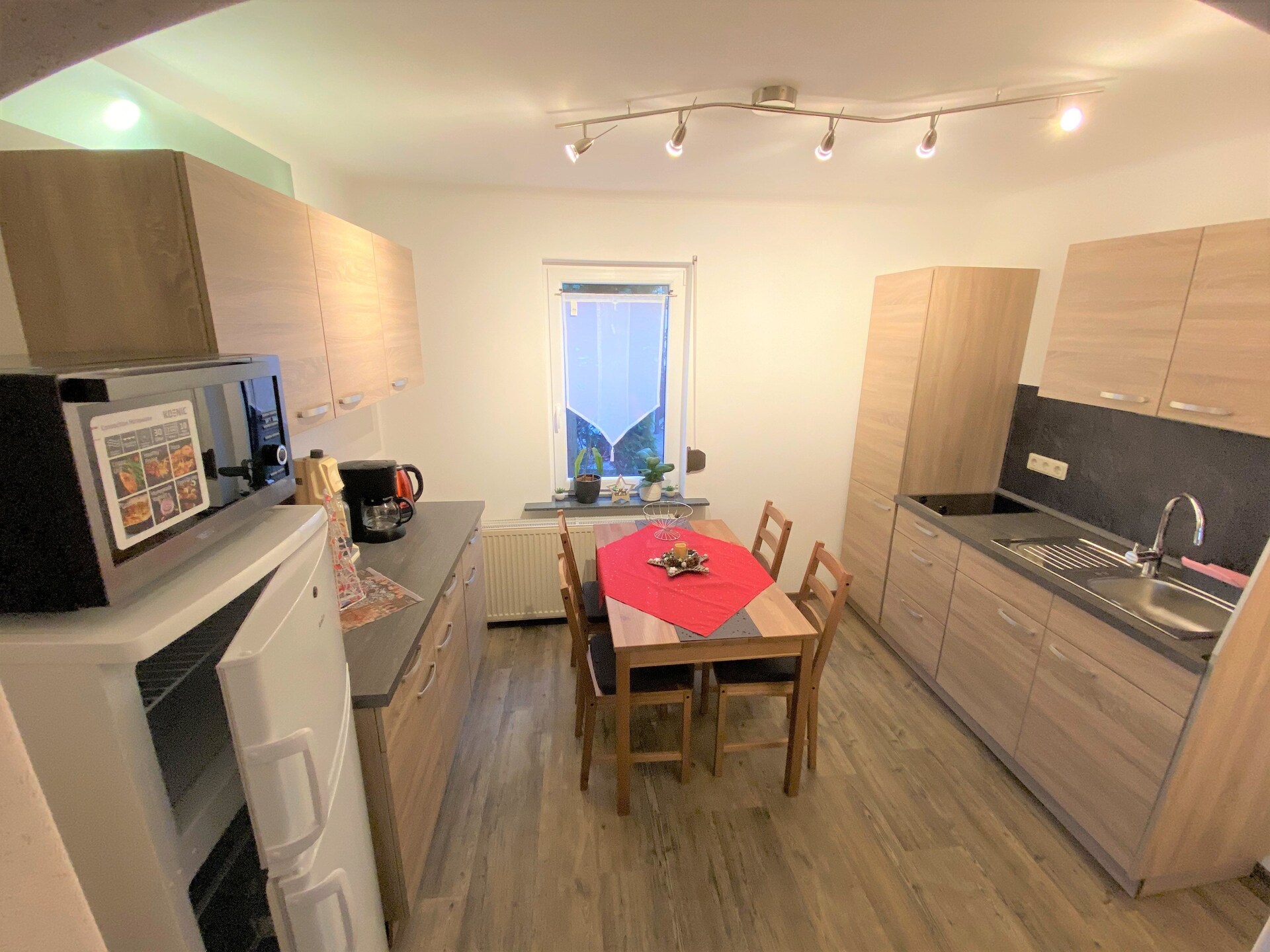 Knus appartement aan de bosrand bij Waltershausen, 4 personen - foto 12