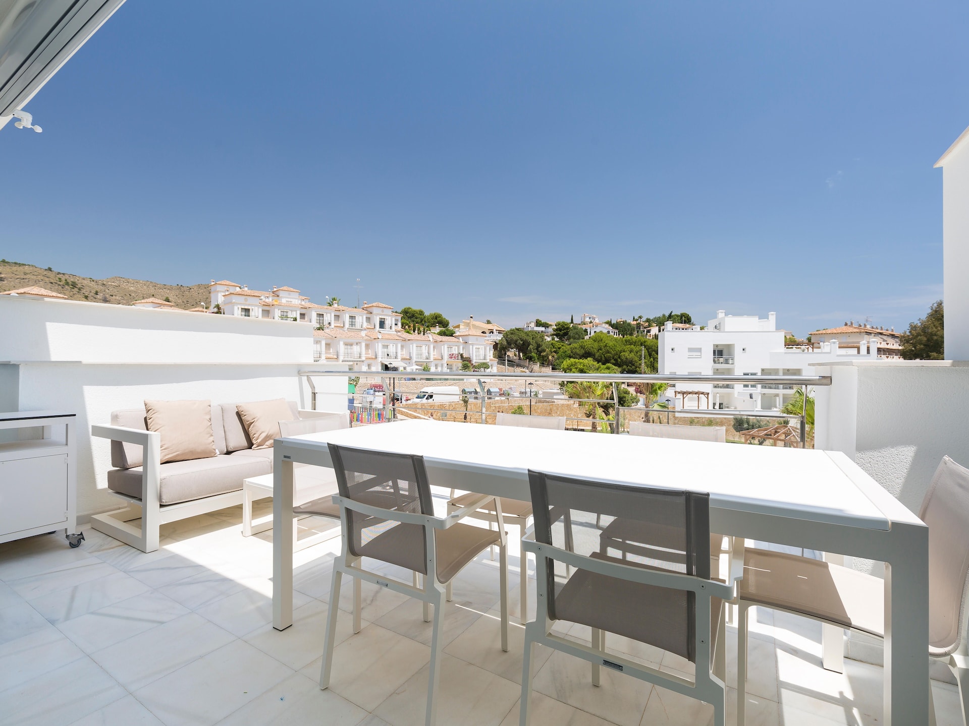Modern appartement met terras in El Campello - foto 19