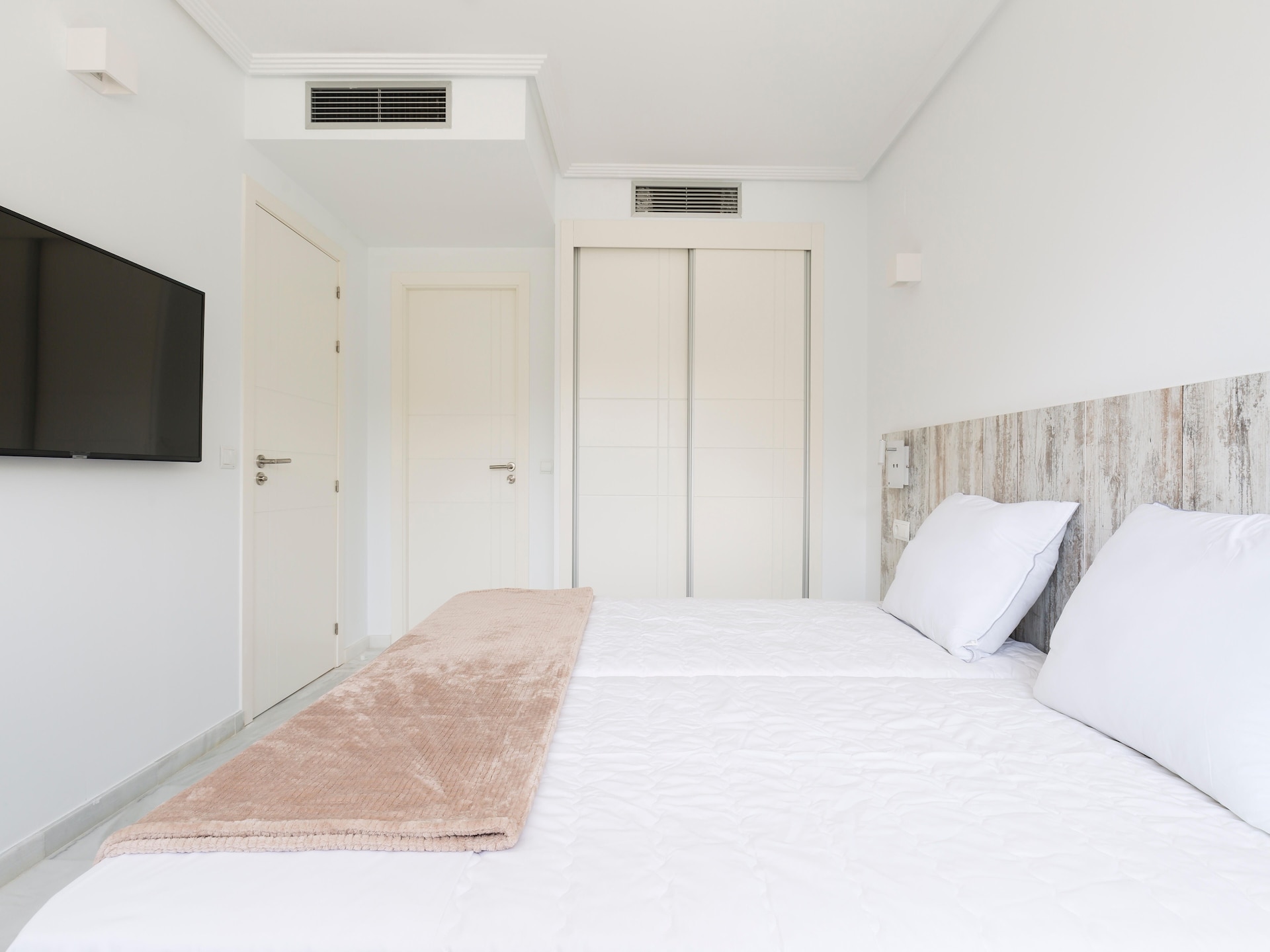 Modern appartement met terras in El Campello - foto 16