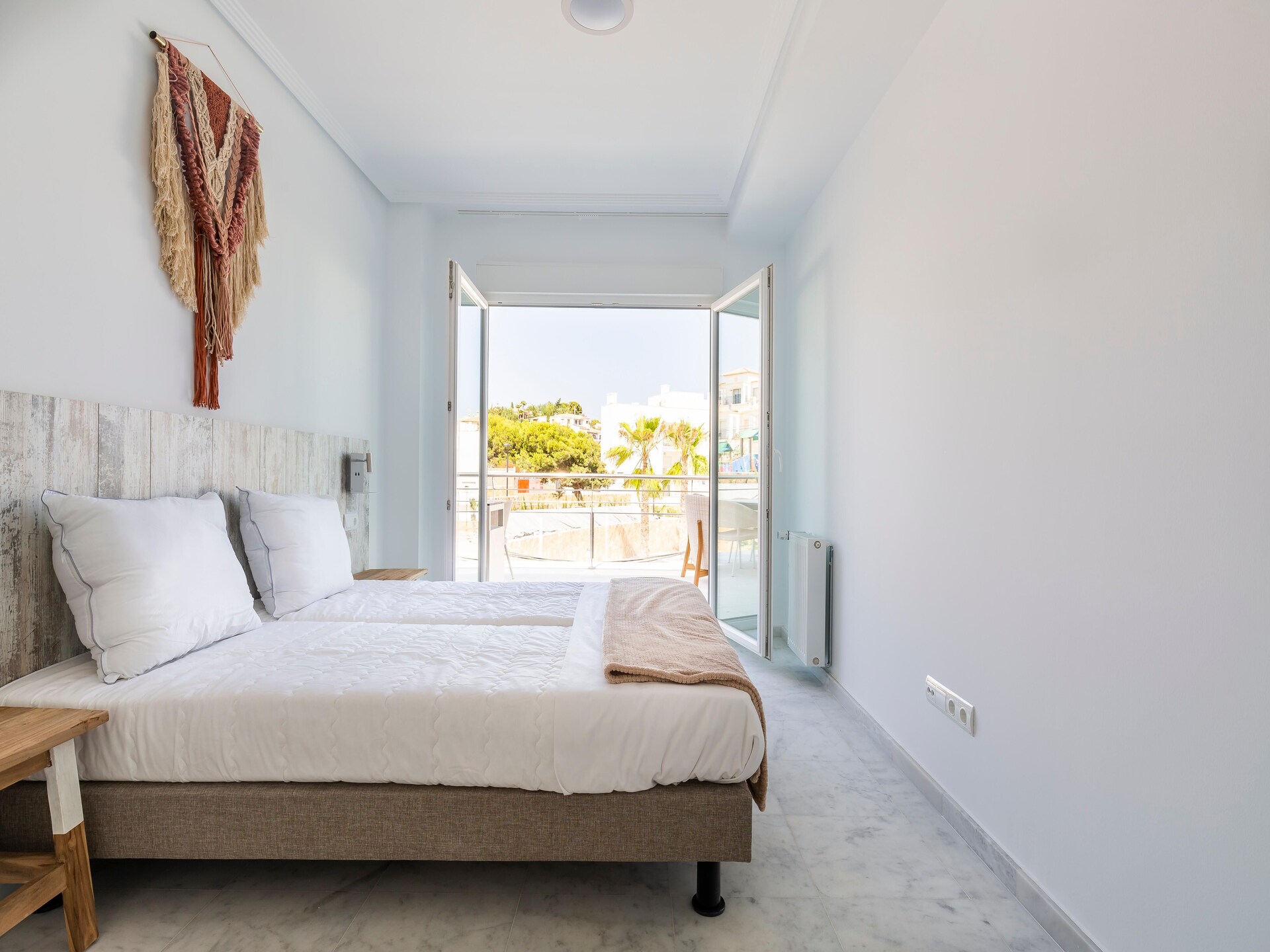 Licht appartement met zwembadzicht en terras nabij strand El Campello - foto 3