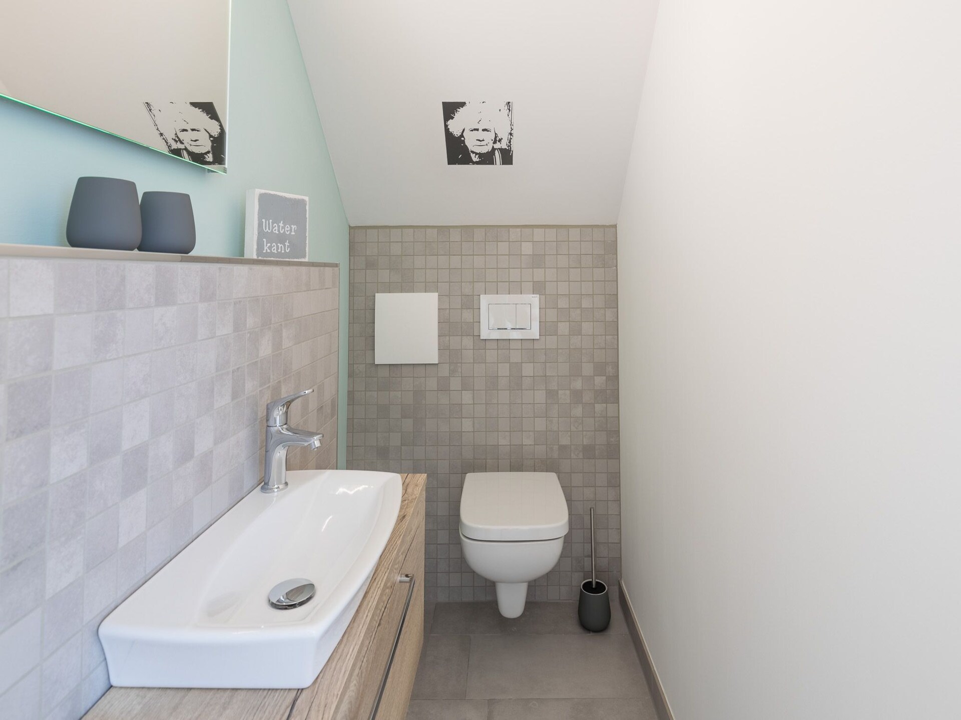 Licht penthouse appartement in het centrum van Husum - foto 15