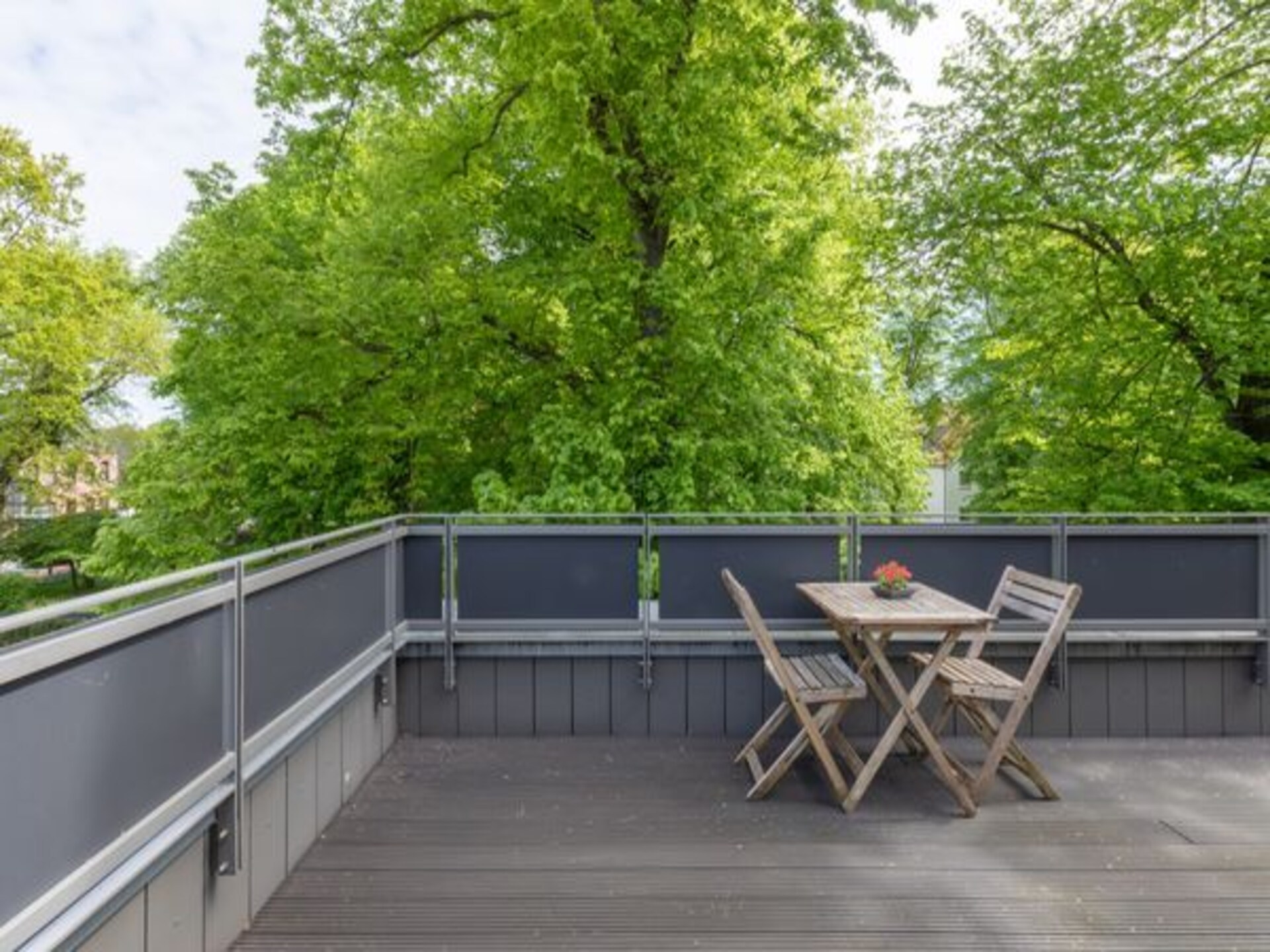 Licht penthouse appartement in het centrum van Husum - foto 17