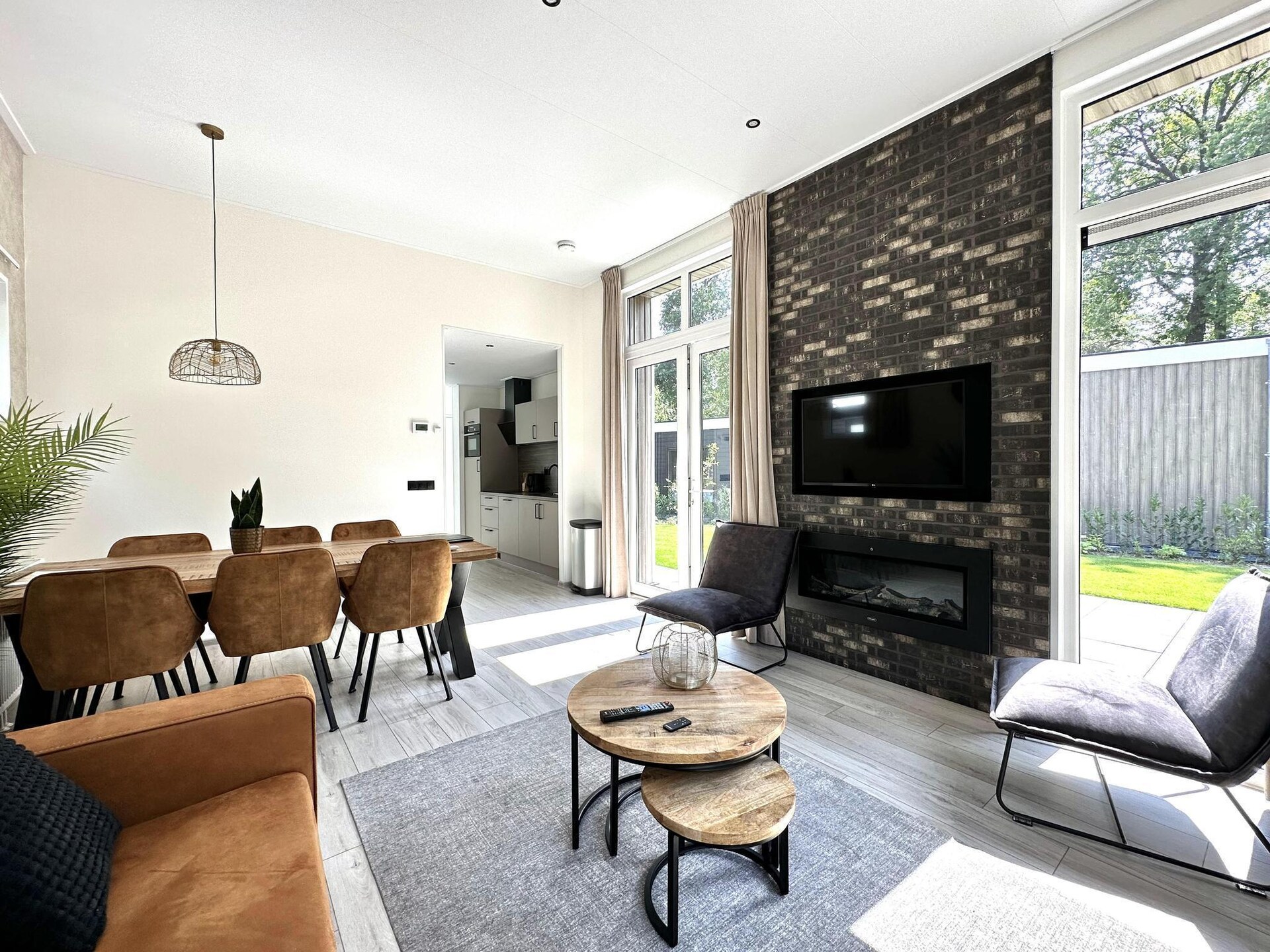 Moderne boshut voor 6 personen op Vakantiepark De Rimboe in Hoenderloo - foto 8