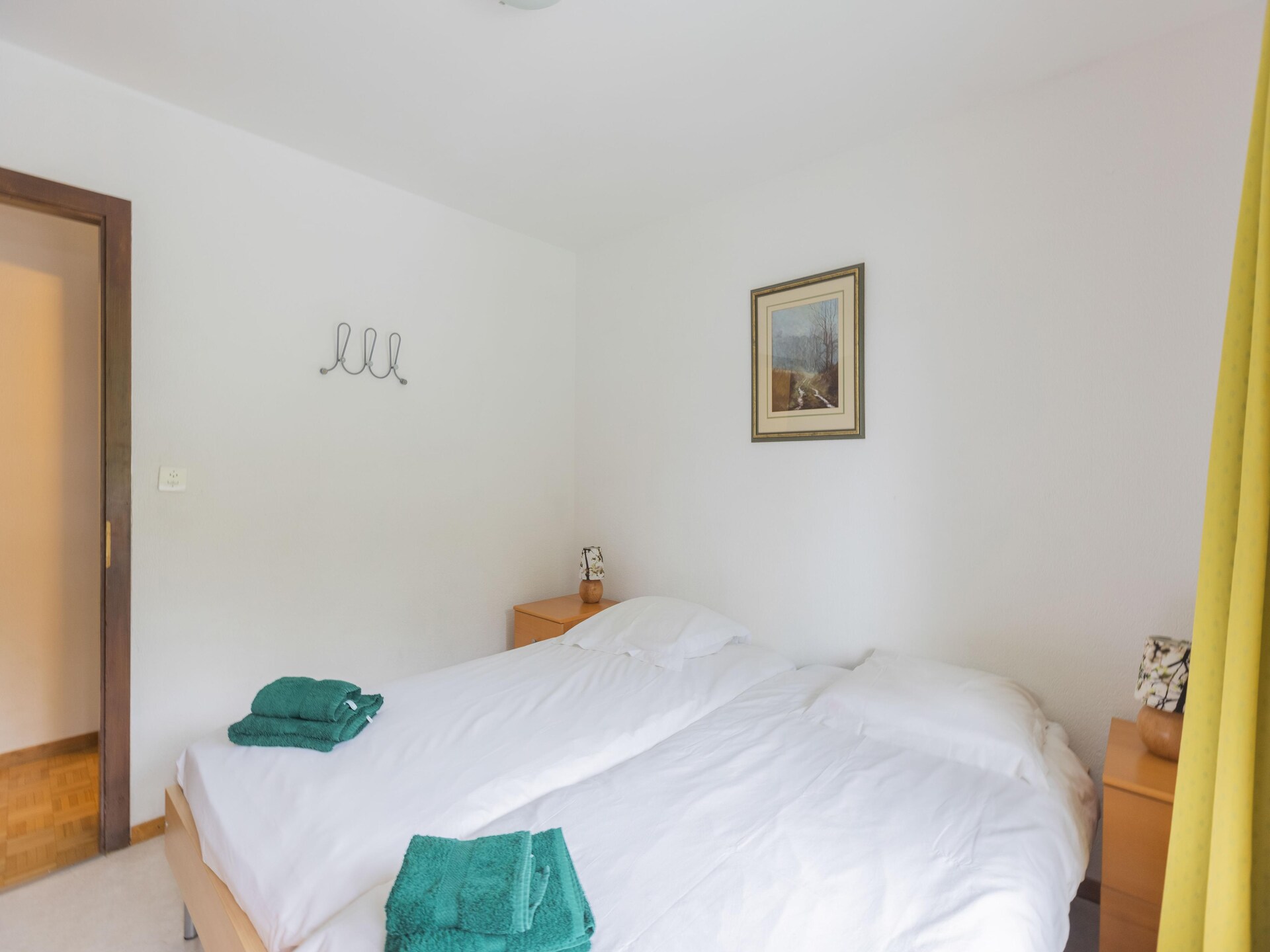 Cransalpin: luxe appartement met zwembad direct aan de piste in Crans-Montana - foto 24