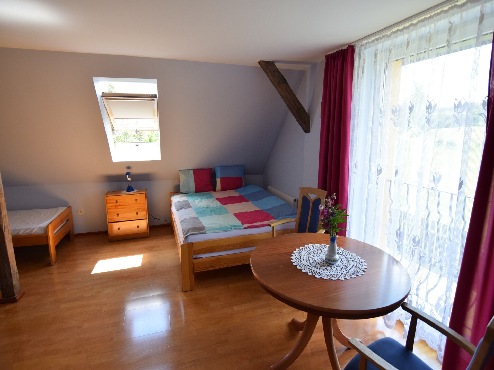 Ruim vakantiehuis voor 10 personen, 200m van het meer in Parchowo - foto 11