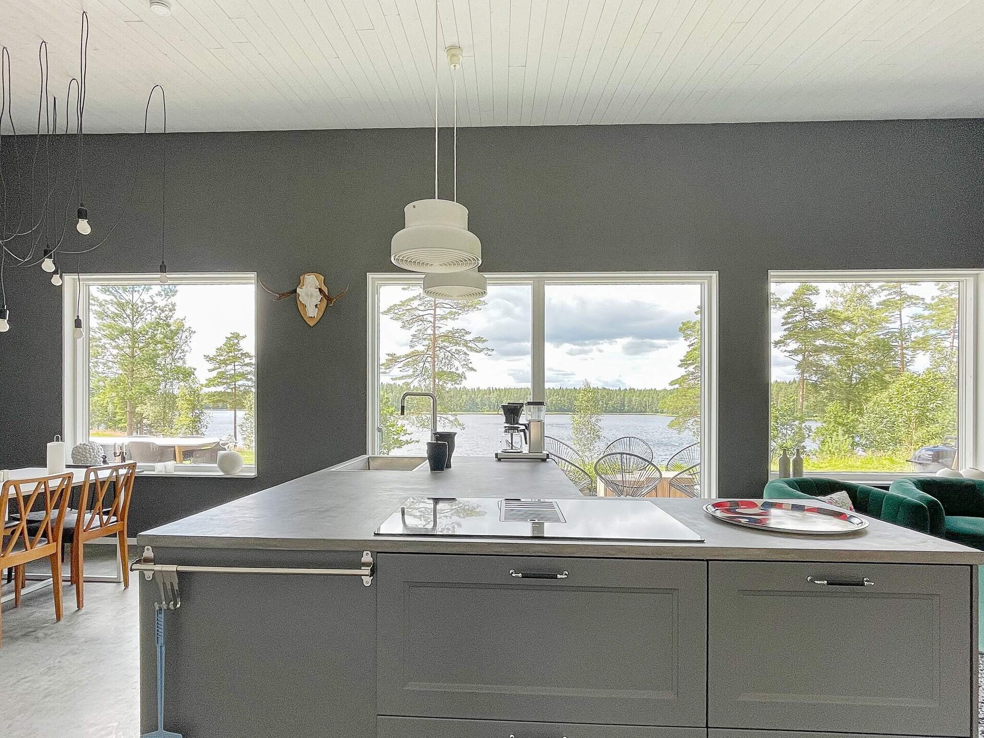 8-persoons vakantiehuis aan het meer in Håcksvik - foto 15