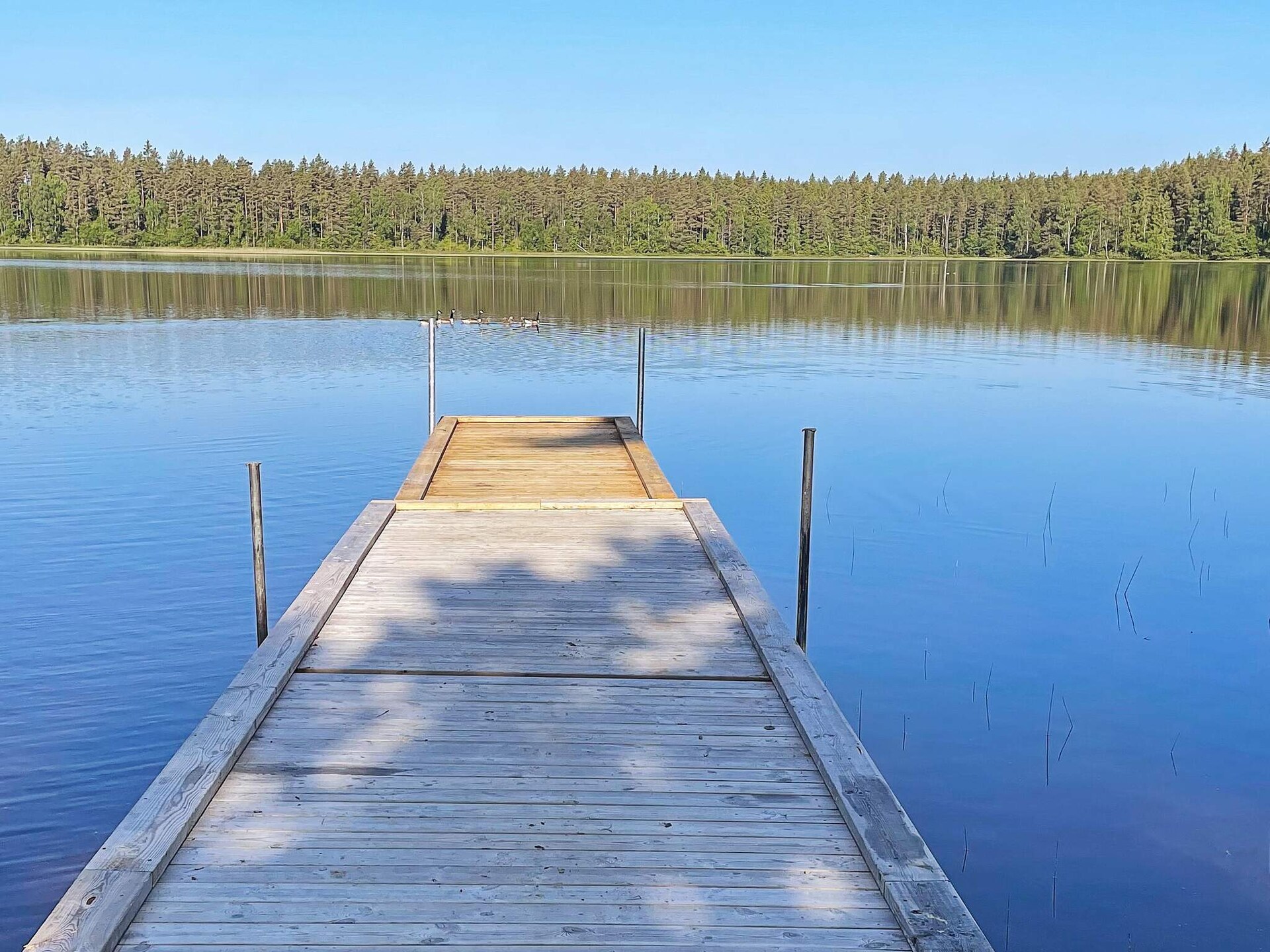 8-persoons vakantiehuis aan het meer in Håcksvik - foto 35