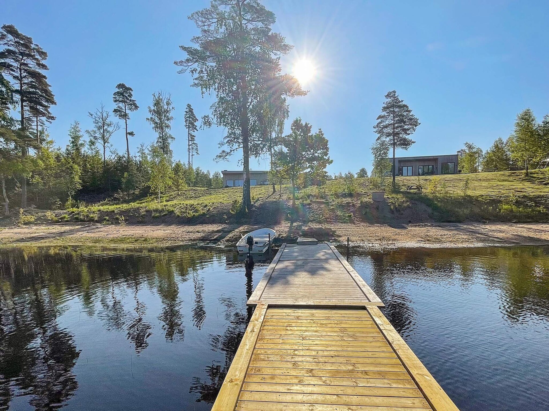 8-persoons vakantiehuis aan het meer in Håcksvik - foto 37