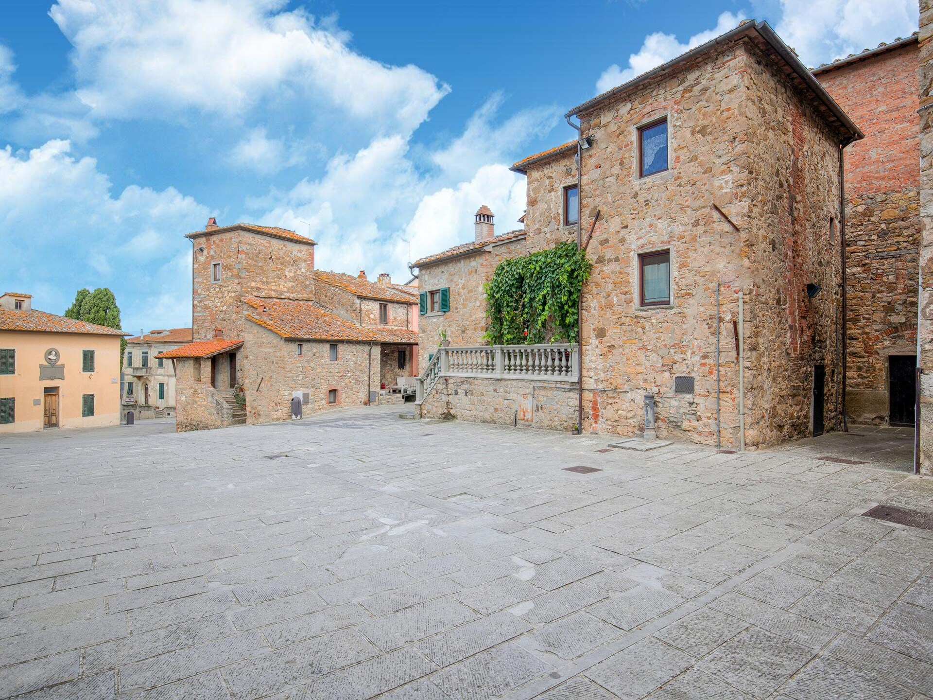 Licht vakantiehuis met panoramisch uitzicht bij Pergine Valdarno, 10 personen - foto 39
