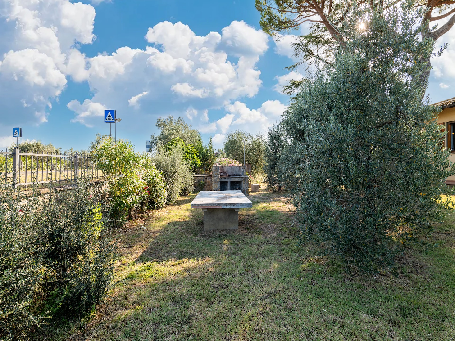 Licht vakantiehuis met panoramisch uitzicht bij Pergine Valdarno, 10 personen - foto 29