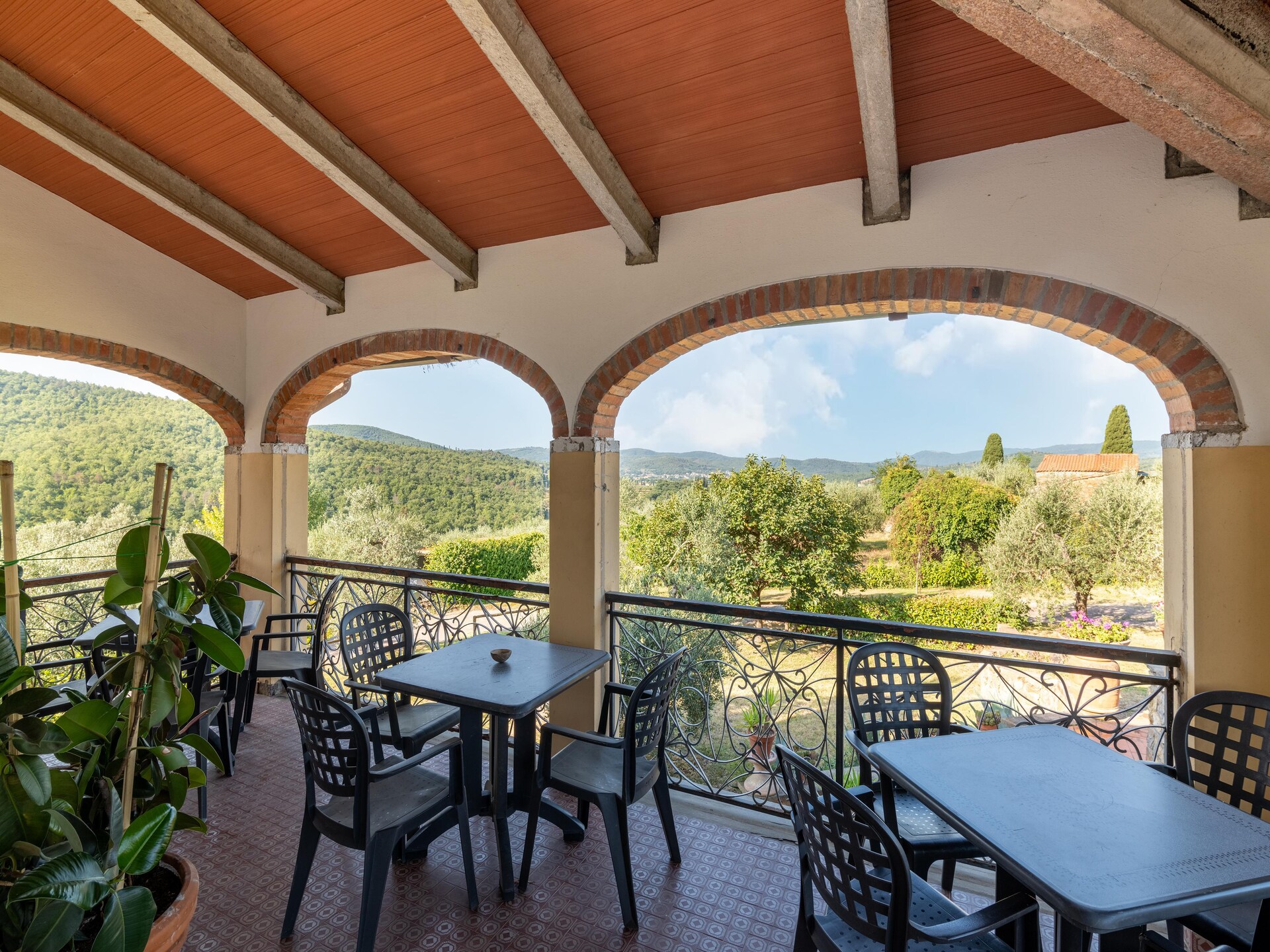 Licht vakantiehuis met panoramisch uitzicht bij Pergine Valdarno, 10 personen - foto 26