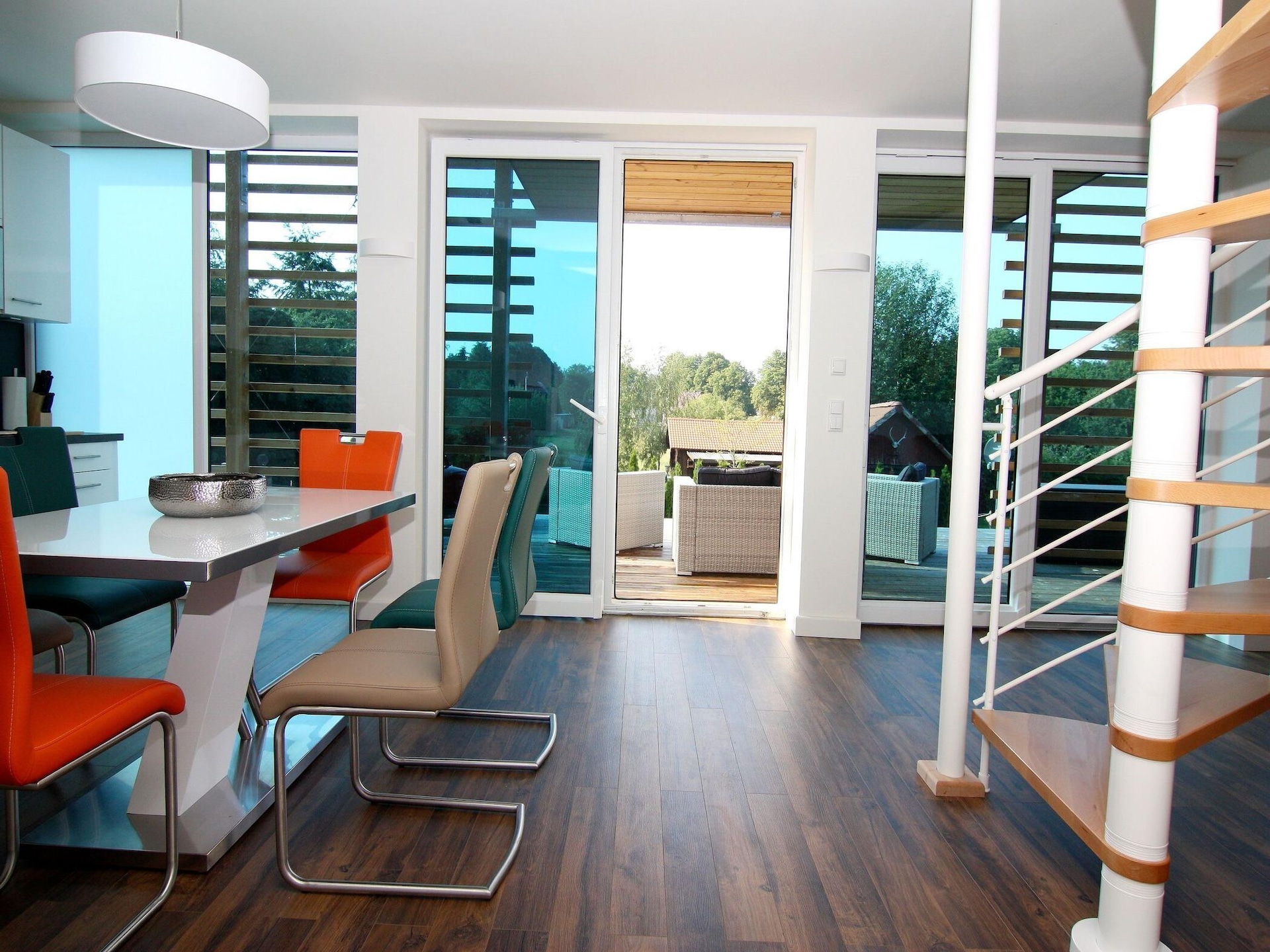 Modern vakantiehuis met buitensauna in Wendorf - foto 8
