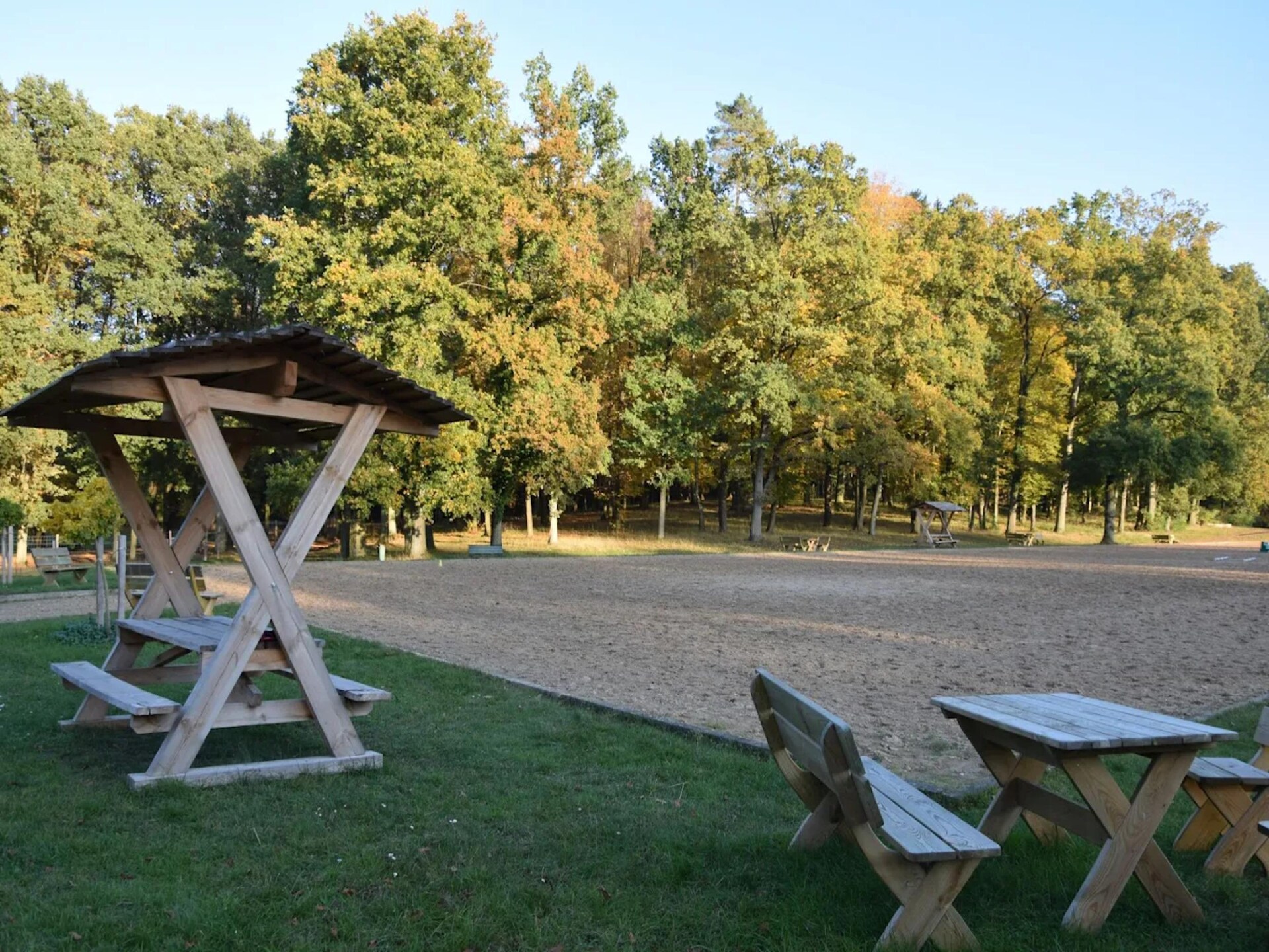 Modern chalet op golfresort bij Schwerin met hotelvoorzieningen - foto 19