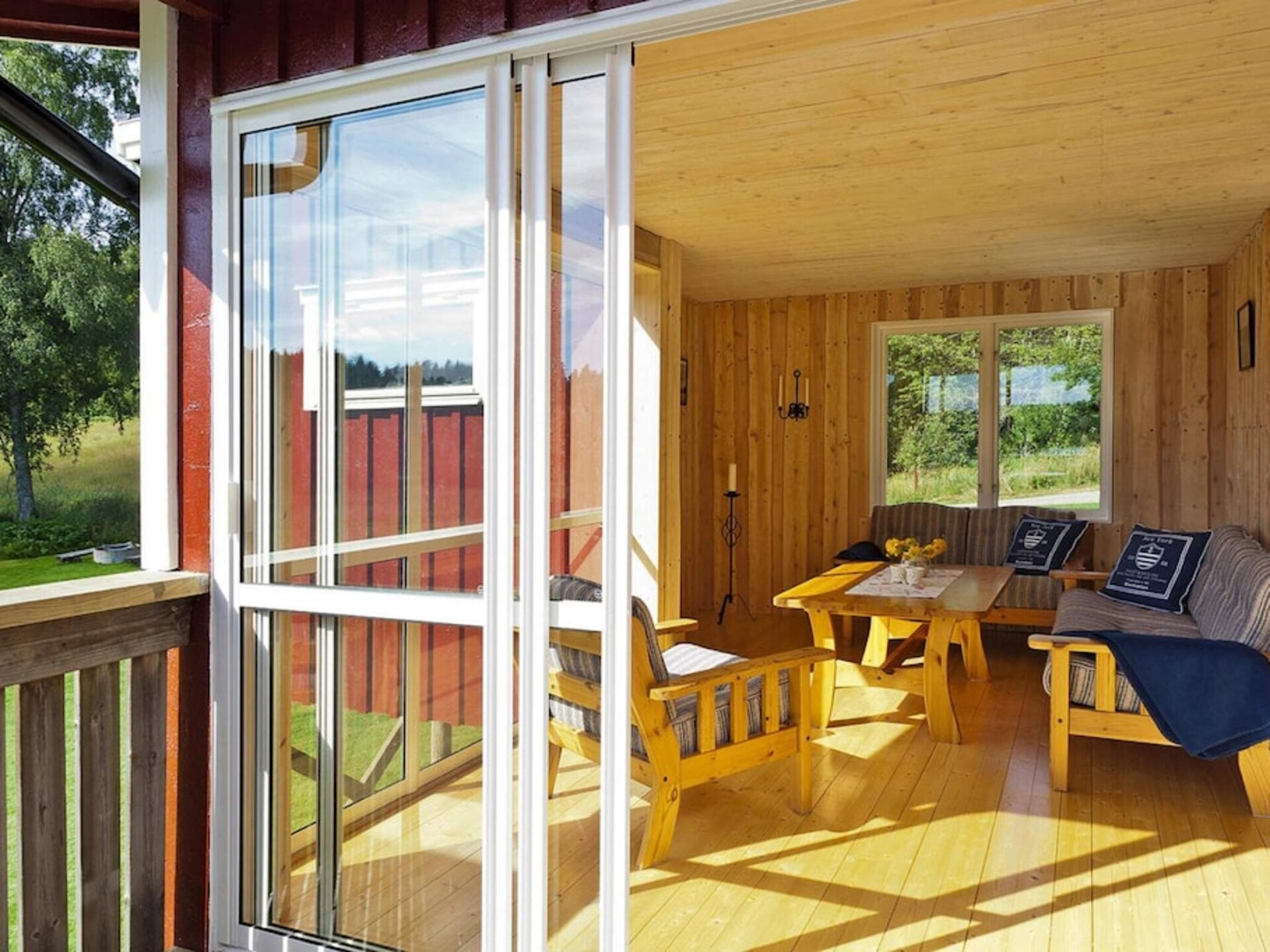Aan het meer: rustgevend vakantiehuis in Brålanda - foto 12