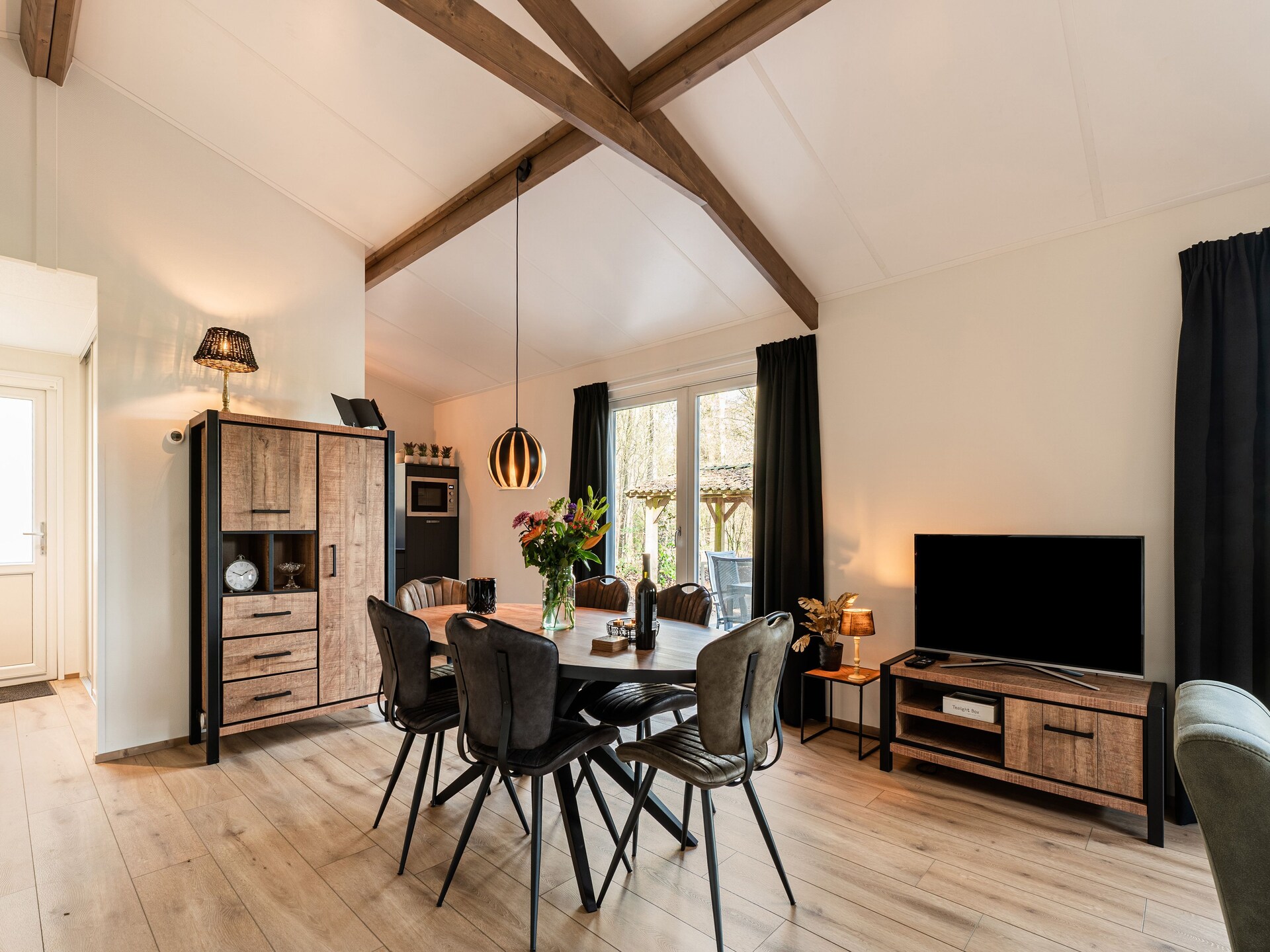 De Hooischuur: luxe vakantiehuis in bosrijke omgeving Hellendoorn - foto 4