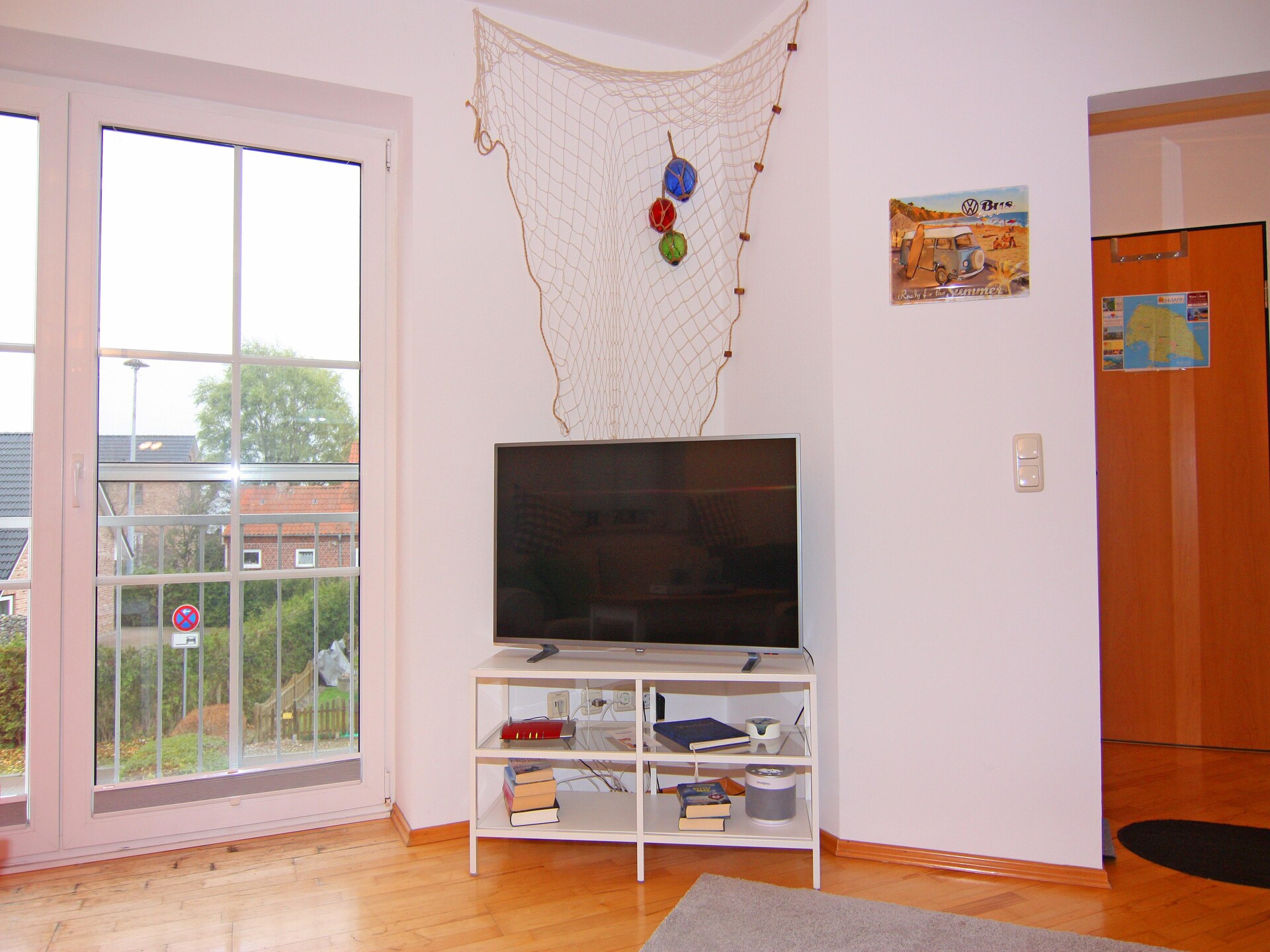 Licht appartement met Frans balkon in Orth, 5 km van strand - foto 5