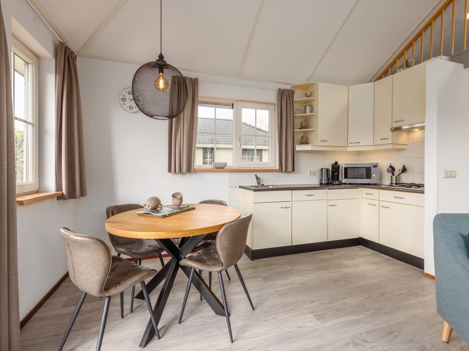 Vrijstaande bungalow met infraroodsauna in bosrijk vakantiepark Veluwe - foto 4