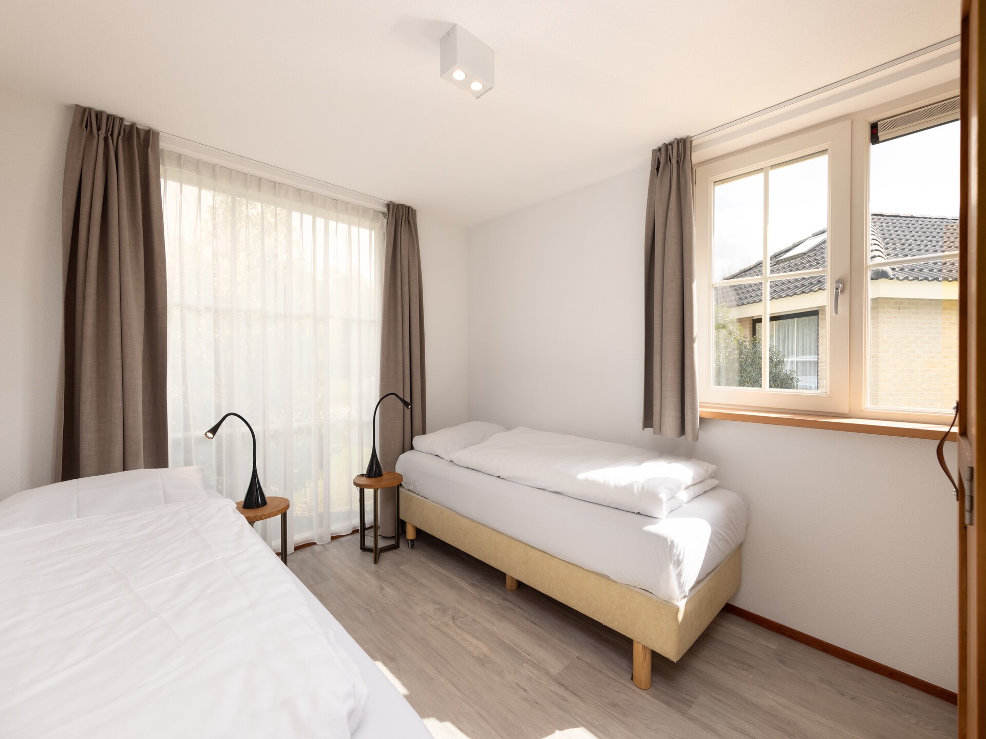 Vrijstaande bungalow met infraroodsauna in bosrijk vakantiepark Veluwe - foto 5