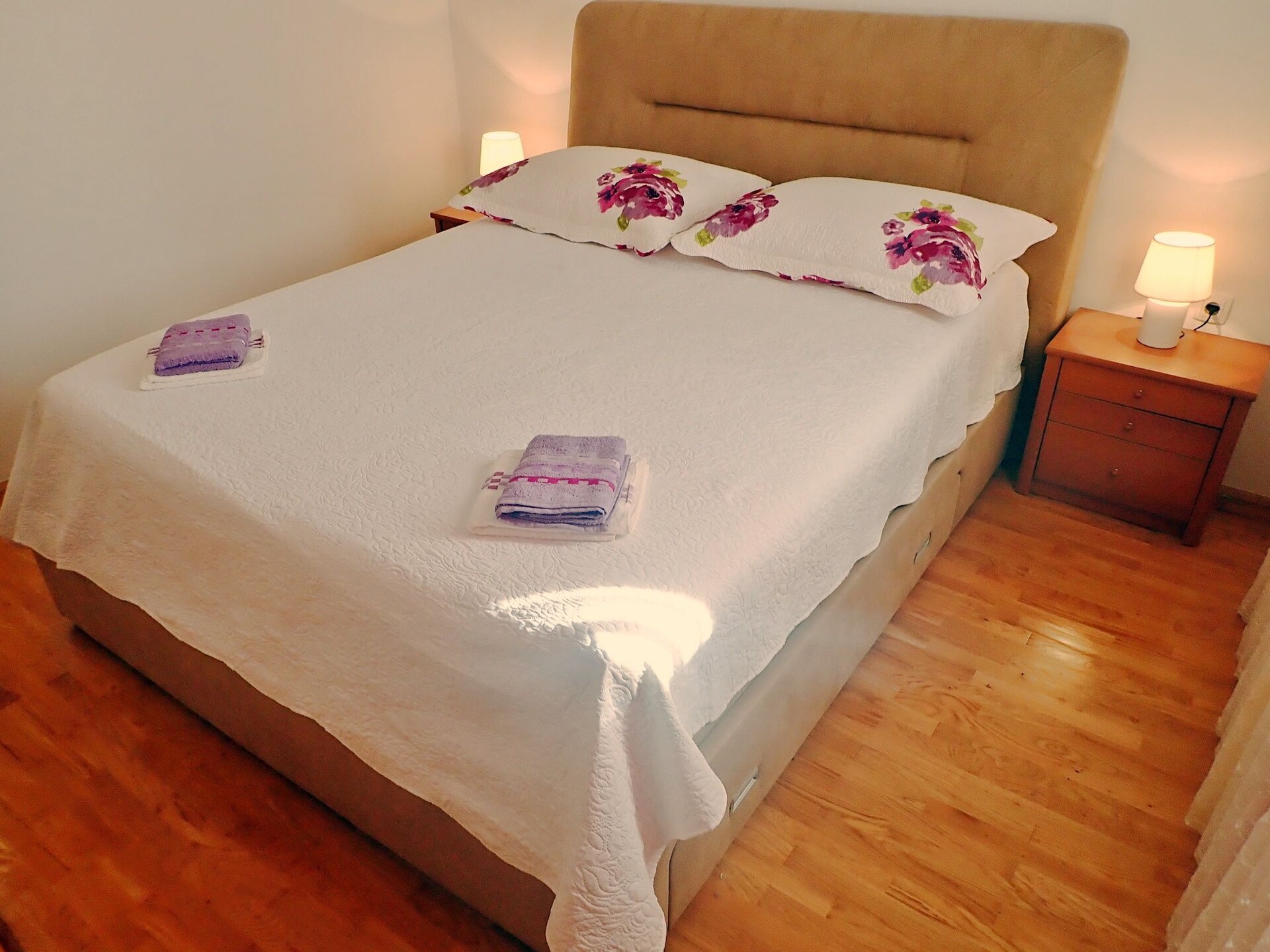 Ruim appartement op vakantiepark bij zee met uitzicht op Velebit - foto 11