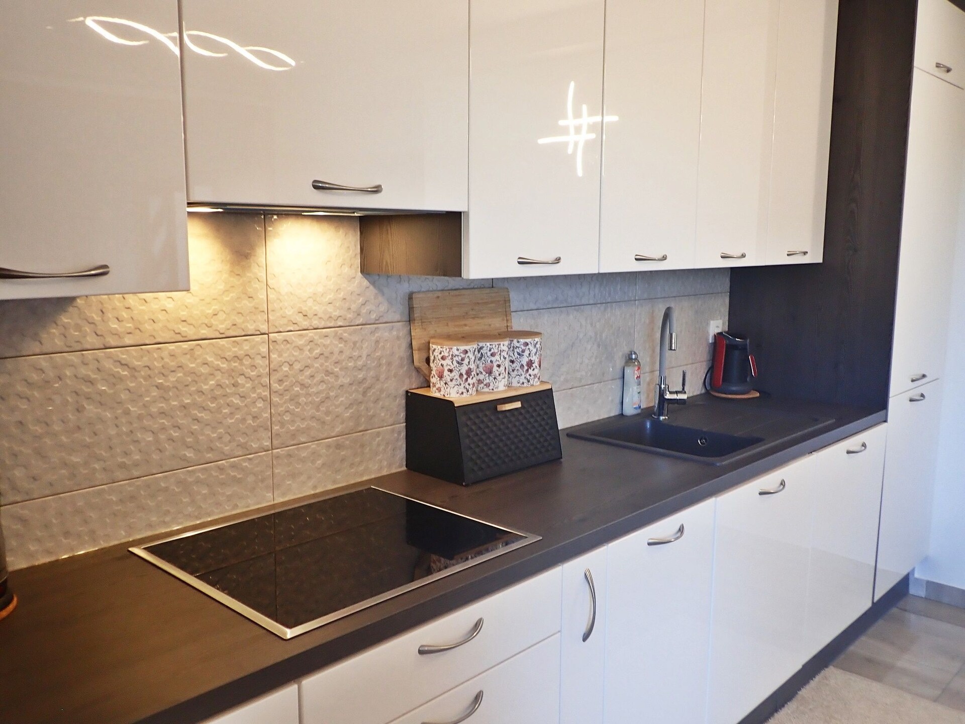 Ruim appartement op vakantiepark bij zee met uitzicht op Velebit - foto 20