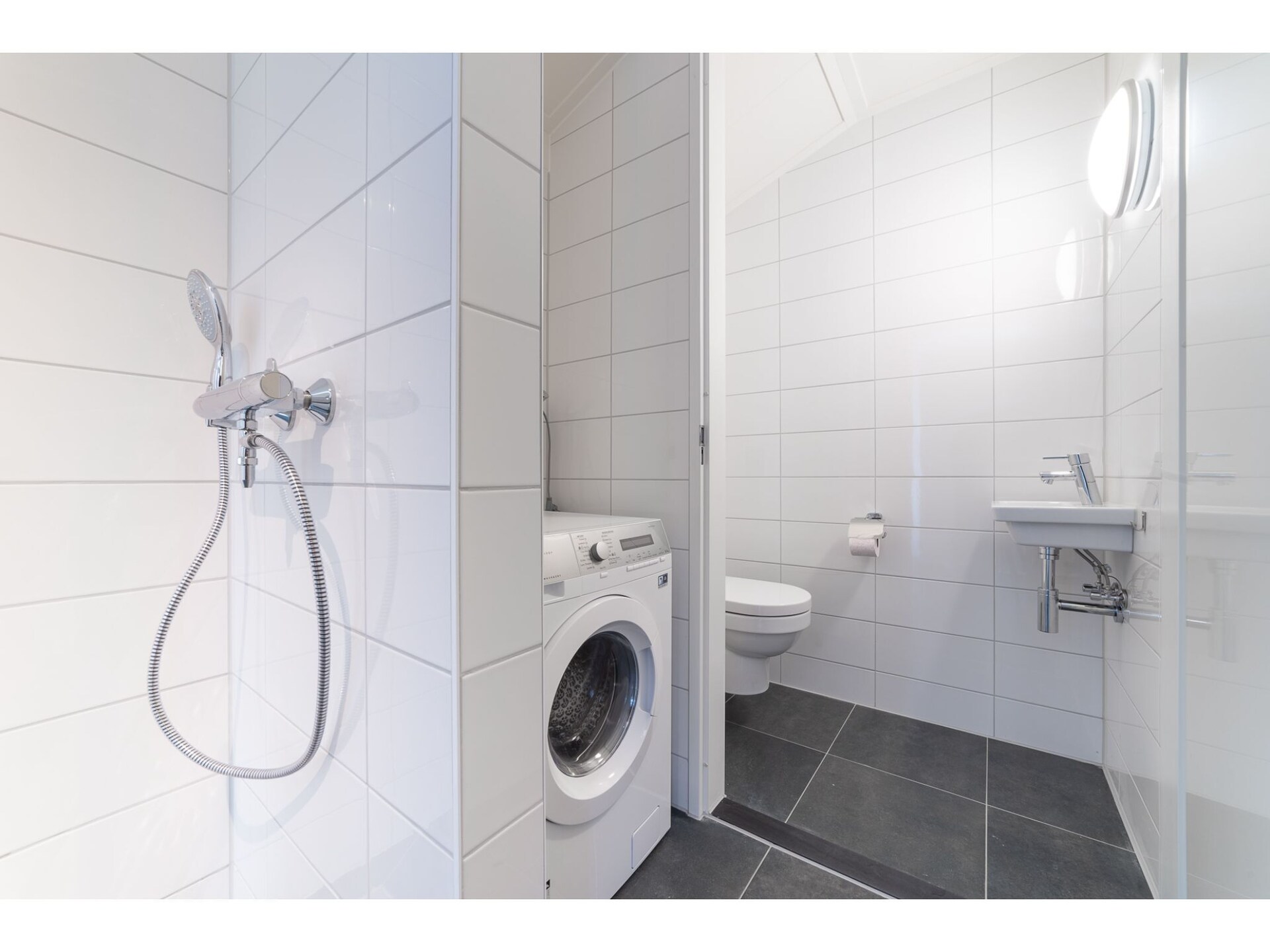 Zeeuwse Pracht: Luxe vrijstaande villa op 100m van zee in Colijnsplaat - foto 26