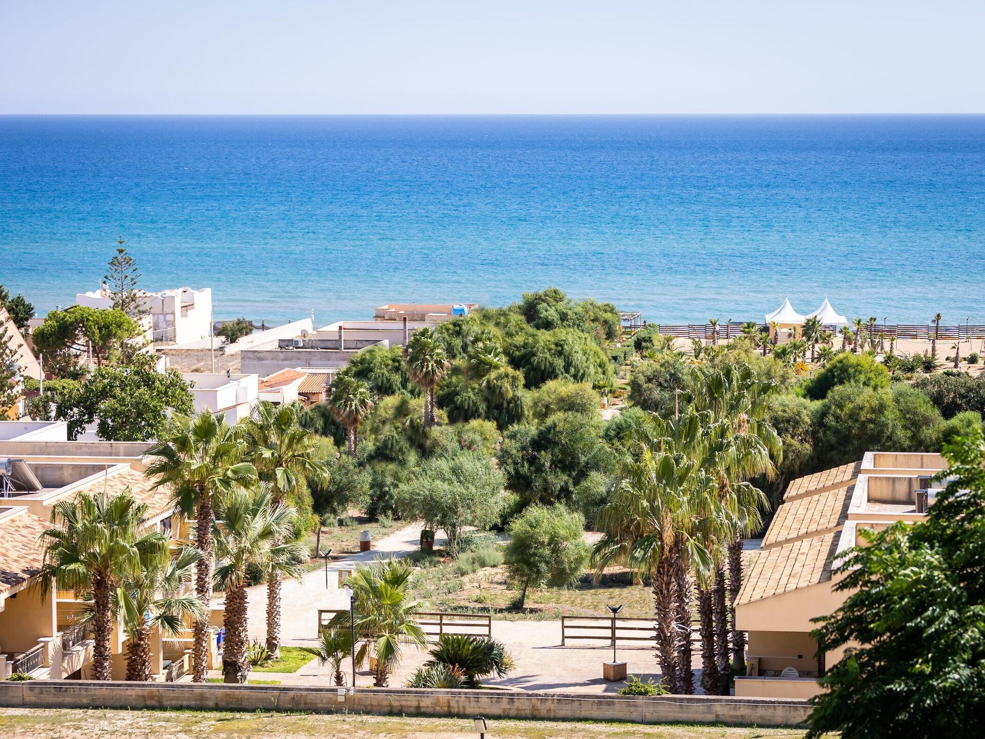 Monolocale 2 met frontaal zeezicht in Residence Triscina Mare, Sicilië - foto 17