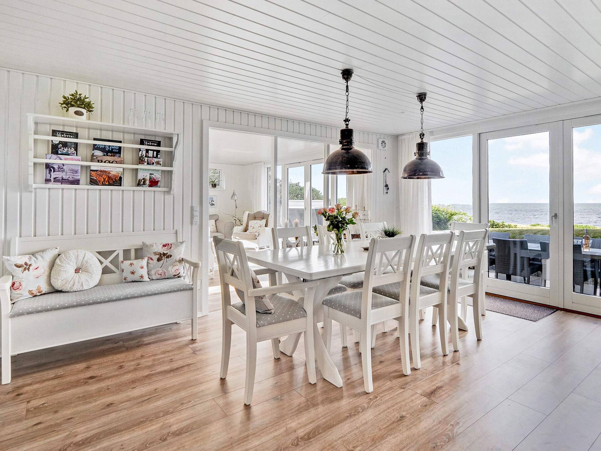 Aan zee: Licht vakantiehuis in Vinderup met buitenwhirlpool - foto 23