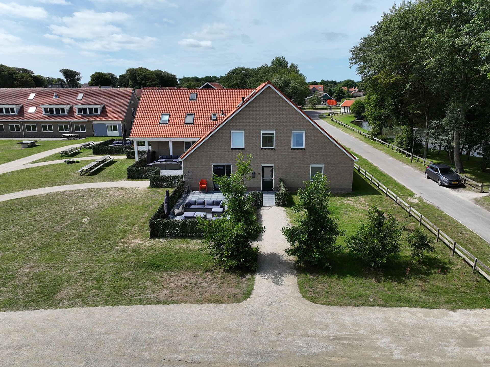 Kaapsduin: Ruim groepsappartement in het bos bij Nes, Ameland - foto 9