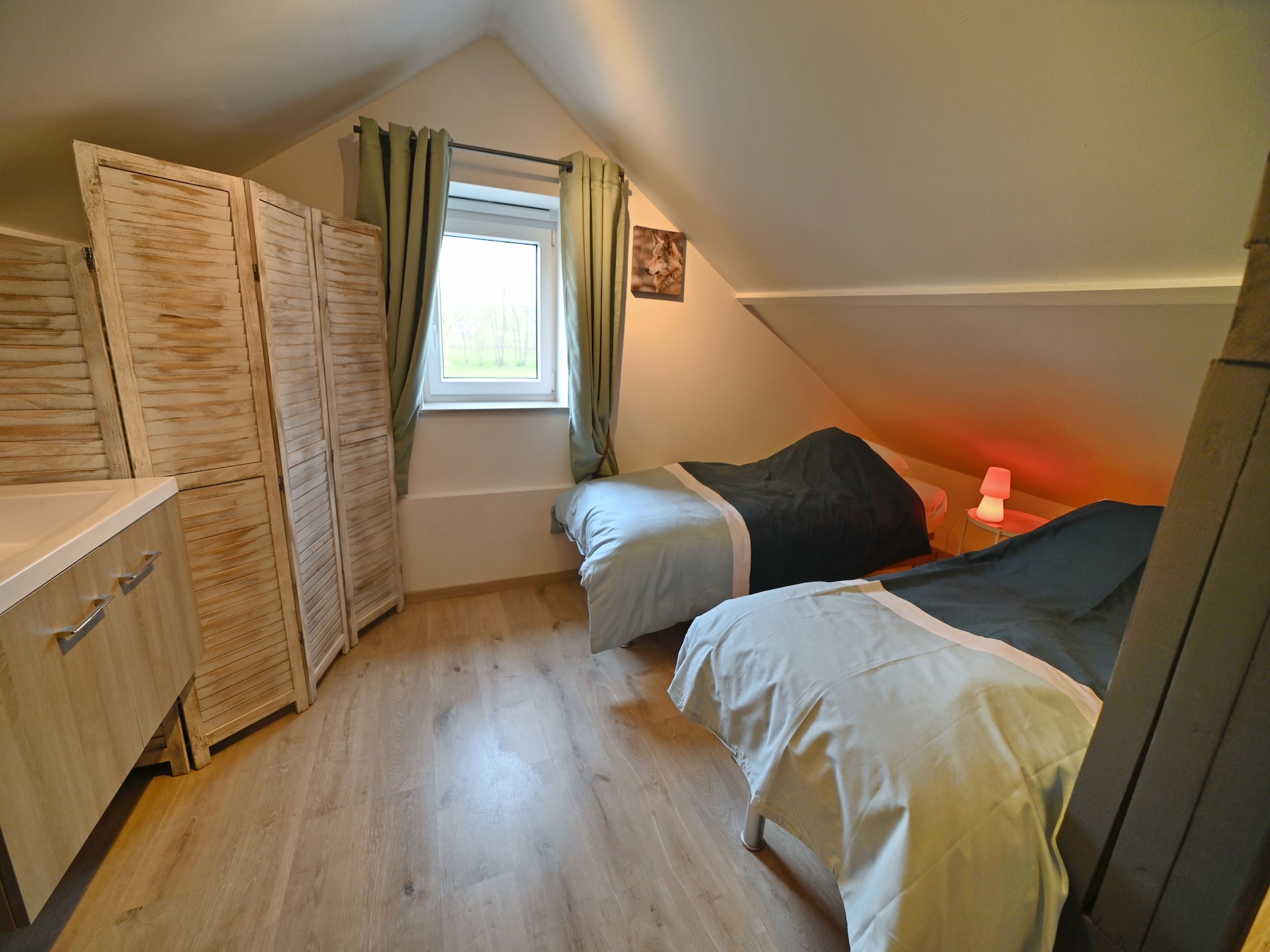 4-persoons vakantiehuis met mezzanine aan de Ourthe in Monville - foto 12