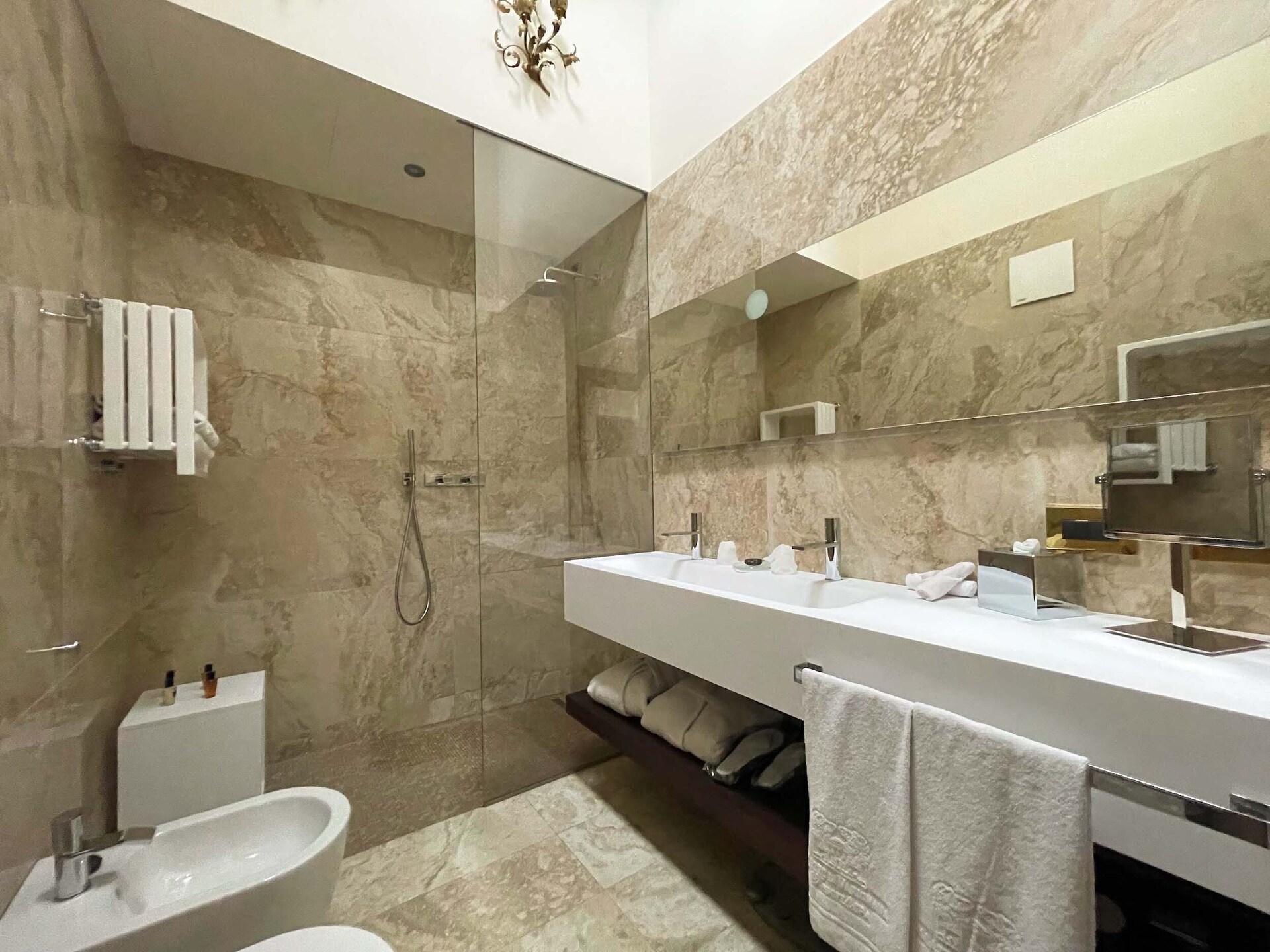 Luxe villa Rio Rosso met panoramisch uitzicht en privé spa bij Bologna - foto 19