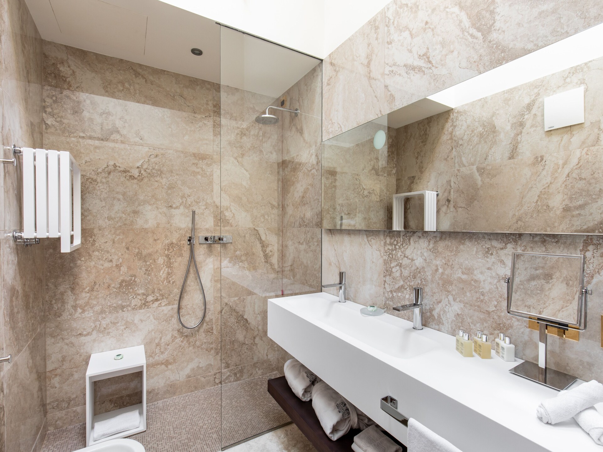 Luxe villa Rio Rosso met panoramisch uitzicht en privé spa bij Bologna - foto 21