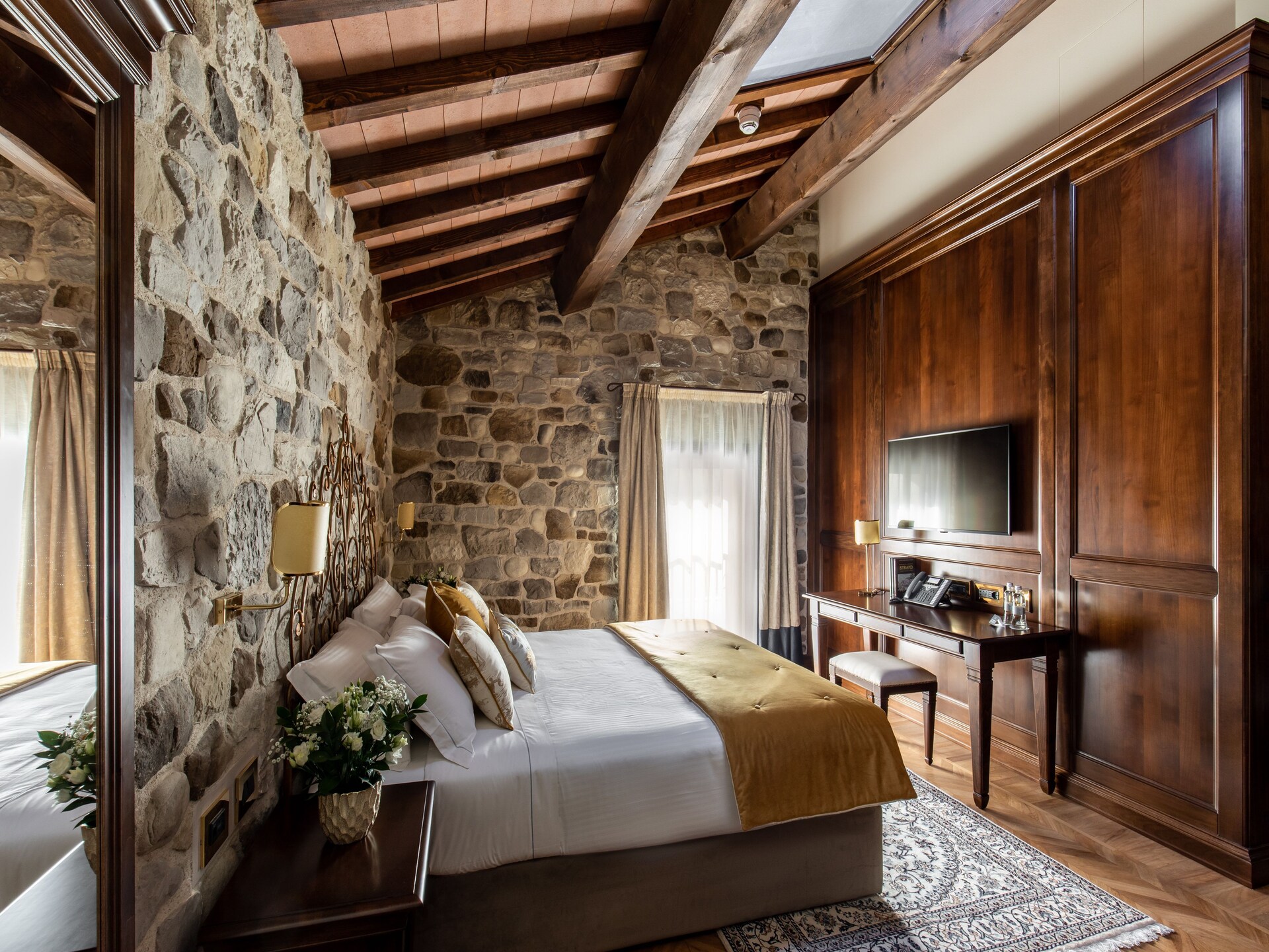 Luxe villa Rio Rosso met panoramisch uitzicht en privé spa bij Bologna - foto 14