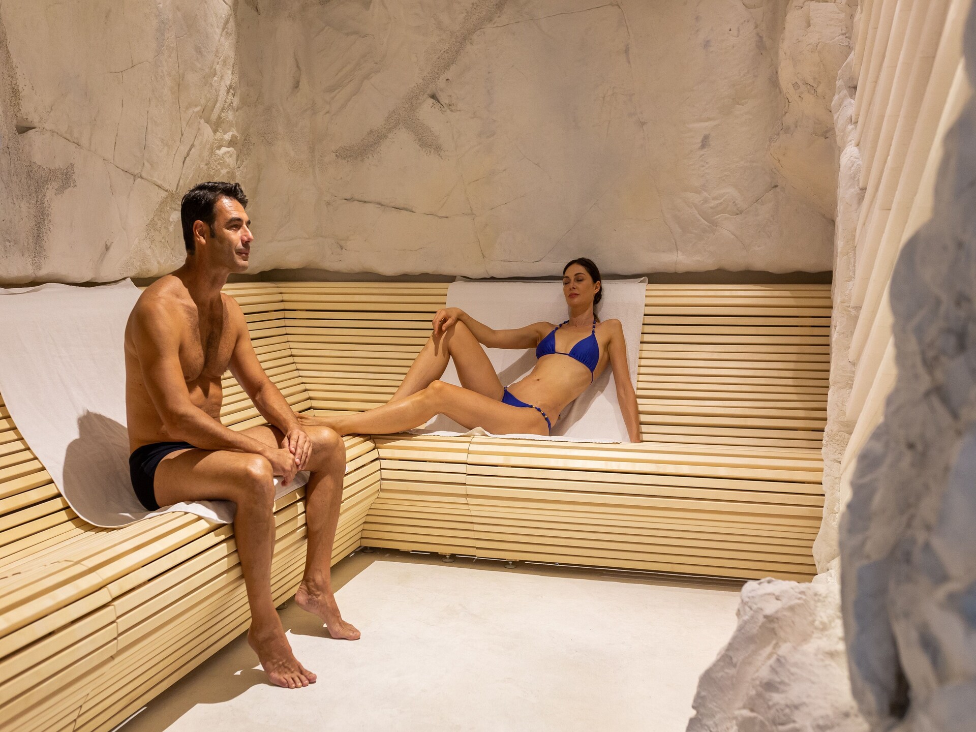 Luxe villa Rio Rosso met panoramisch uitzicht en privé spa bij Bologna - foto 28