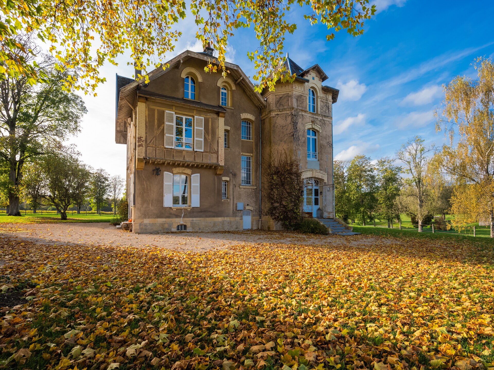Villa La Belle: 20-persoons villa met paardenstal nabij Lac de Douzy - foto 16