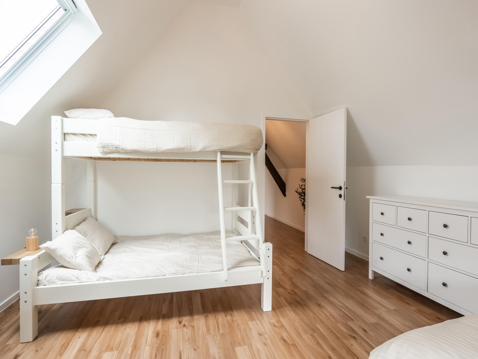 Ruim vakantiehuis voor 10 personen in de bossen van Mont de l'Enclus - foto 14