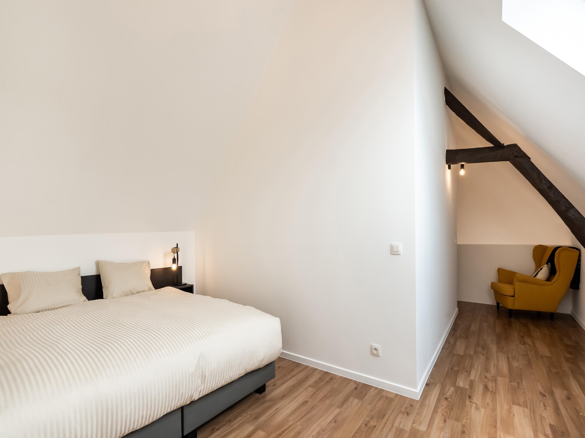 Ruim vakantiehuis voor 10 personen in de bossen van Mont de l'Enclus - foto 18