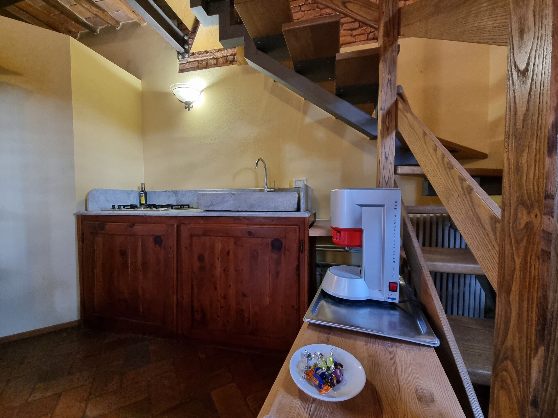 Authentiek Toscaans vakantiehuis met zwembad bij middeleeuws Montecastello - foto 22
